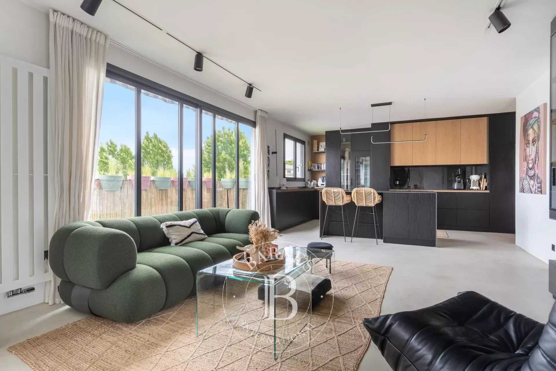 Vaucresson  - Apartment 2 Bedrooms