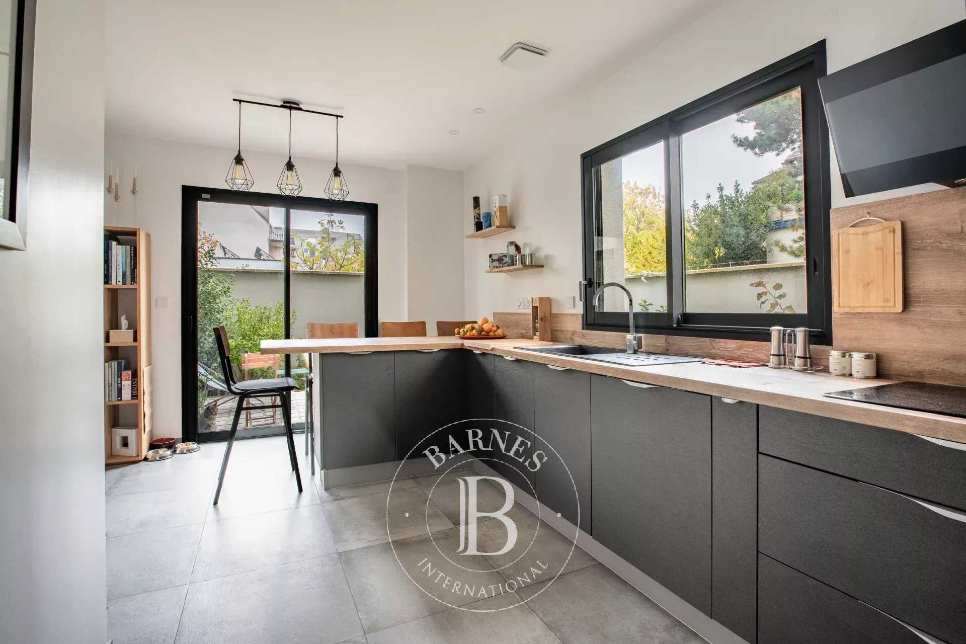 Maison Antony  -  ref 86420185 (picture 2)