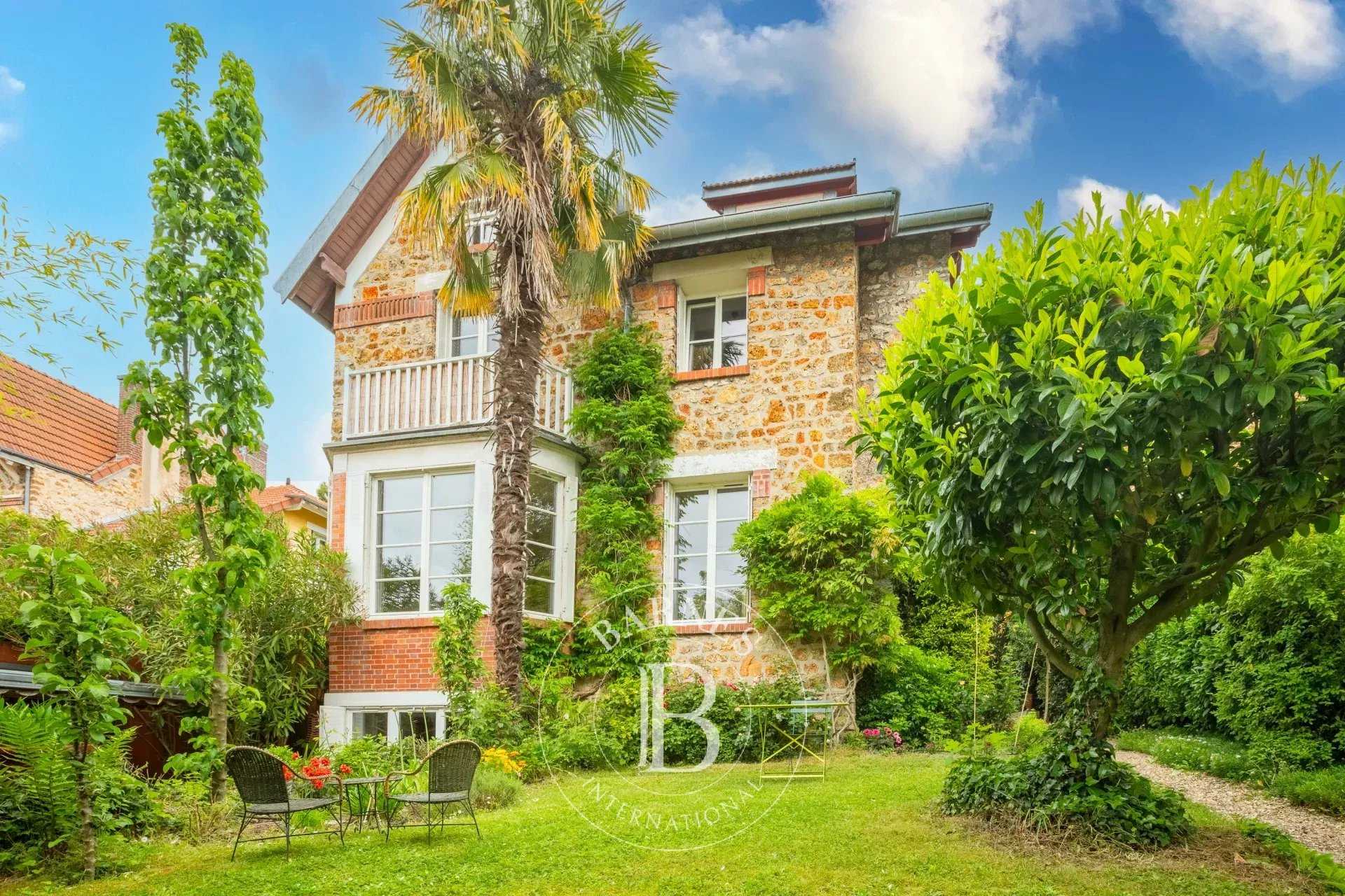 Sèvres  - House 6 Bedrooms