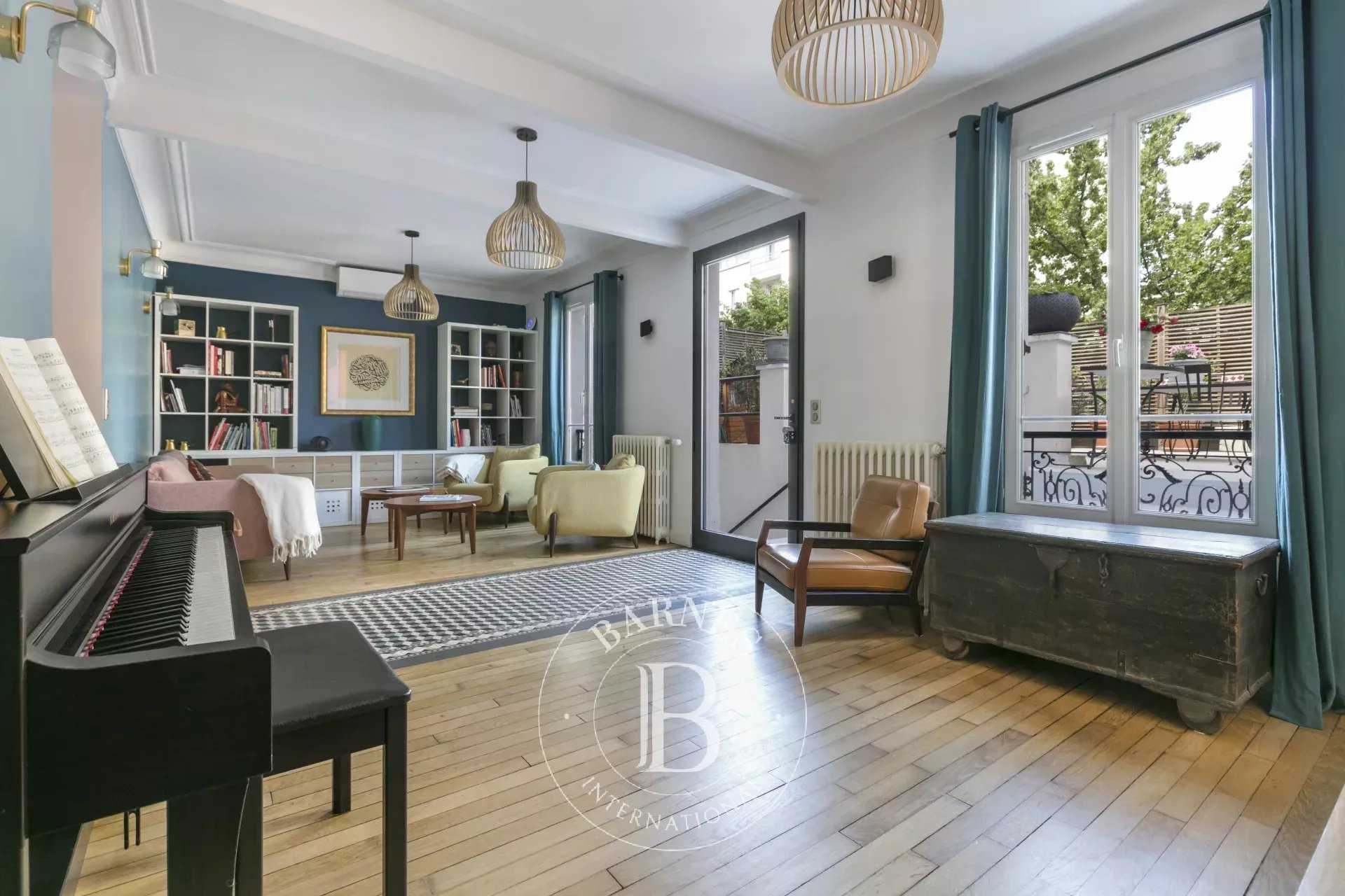 Maison de ville Issy-les-Moulineaux  -  ref 85903754 (picture 2)
