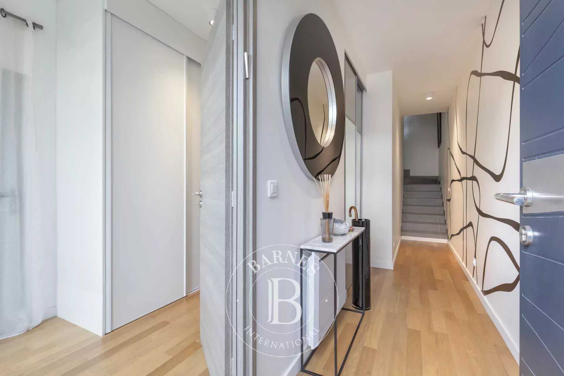 Maison Issy-les-Moulineaux  -  ref 86211540 (picture 3)
