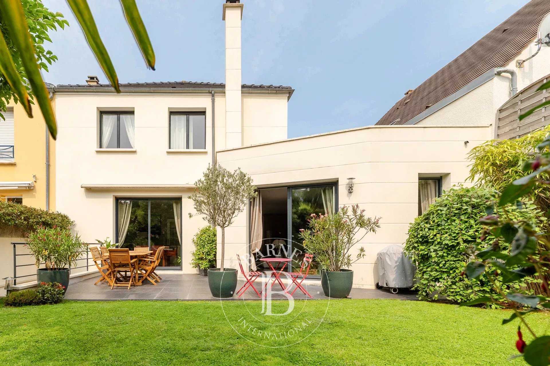House Châtillon  -  ref 85973789 (picture 1)