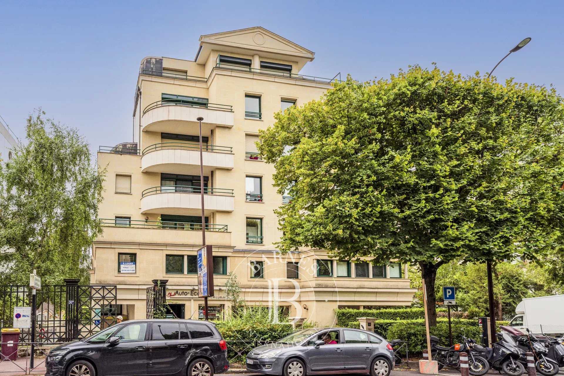 Appartement Saint-Cloud  -  ref 86105145 (picture 1)