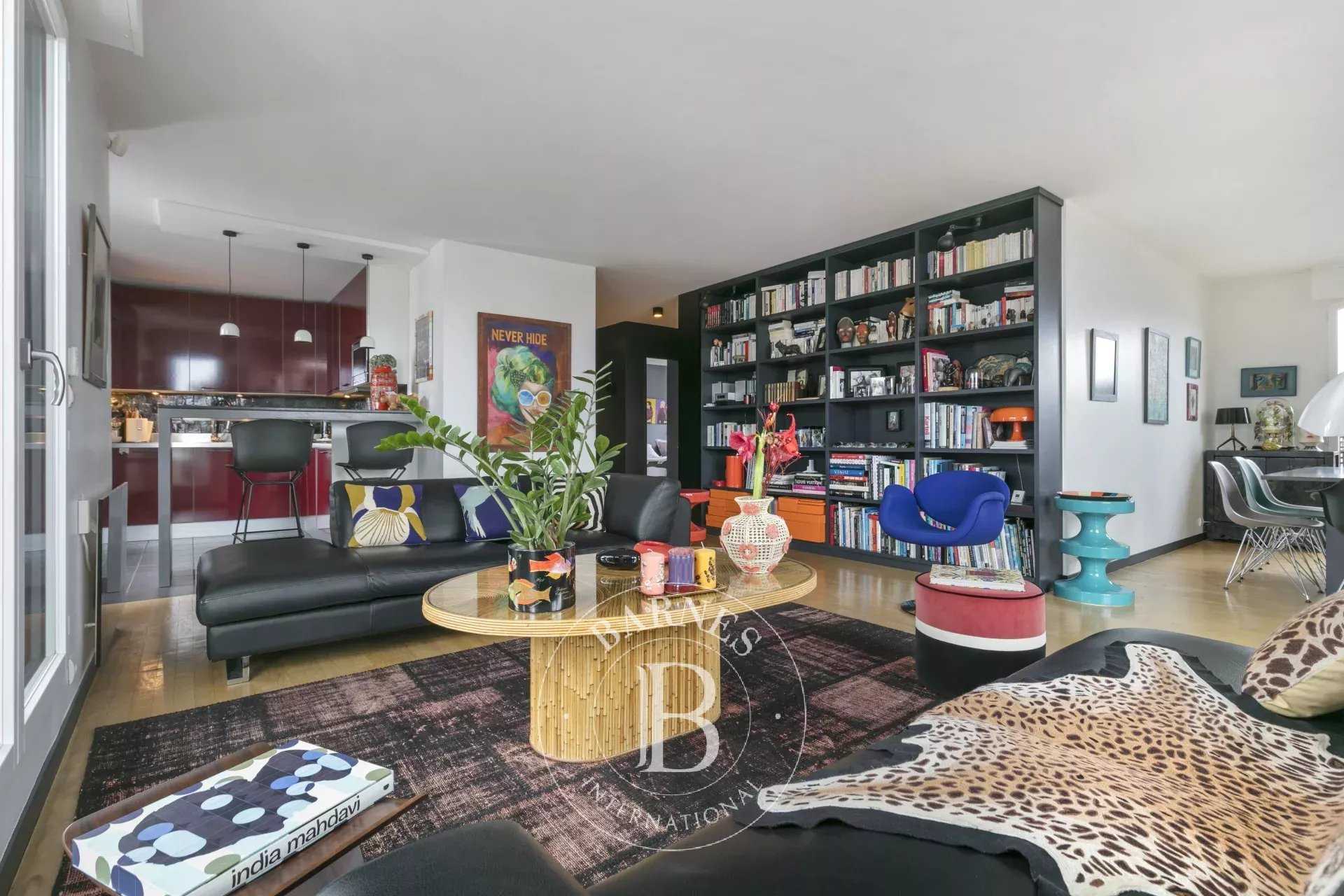 Issy-les-Moulineaux  - Appartement 4 Pi&egrave;ces 2 Chambres