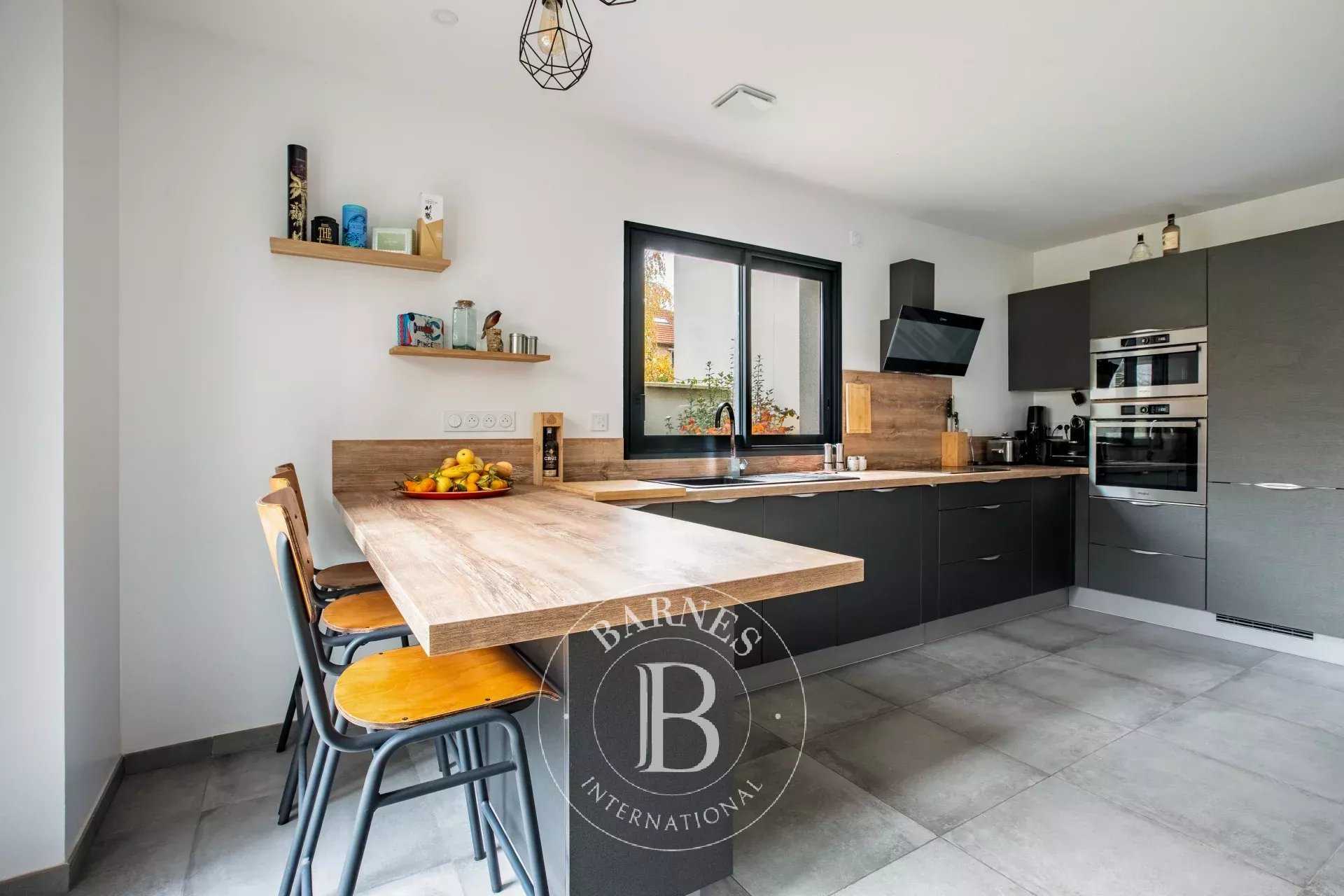 Maison Antony  -  ref 86420185 (picture 1)