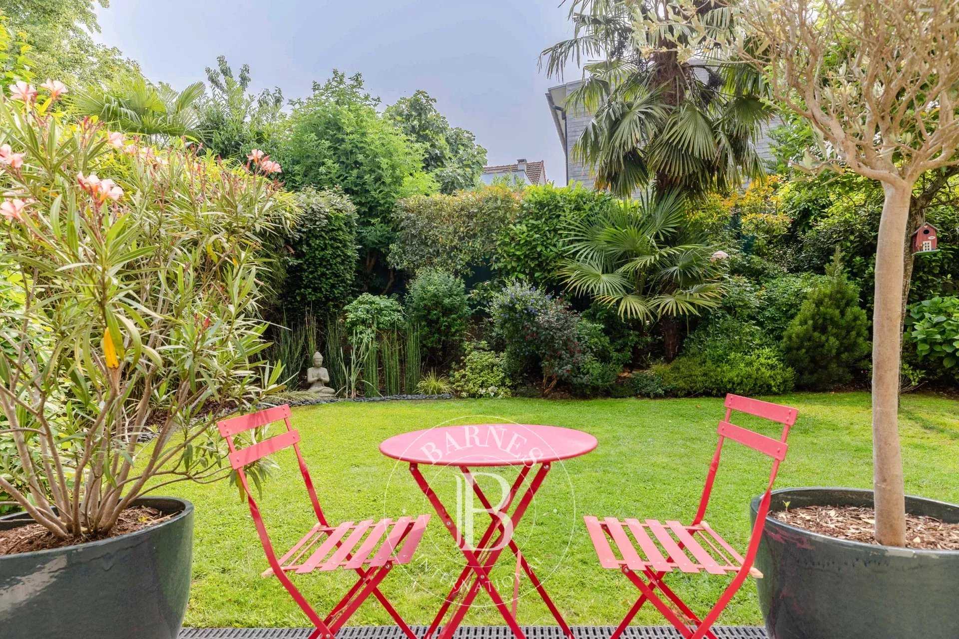 Maison Châtillon  -  ref 85973789 (picture 1)