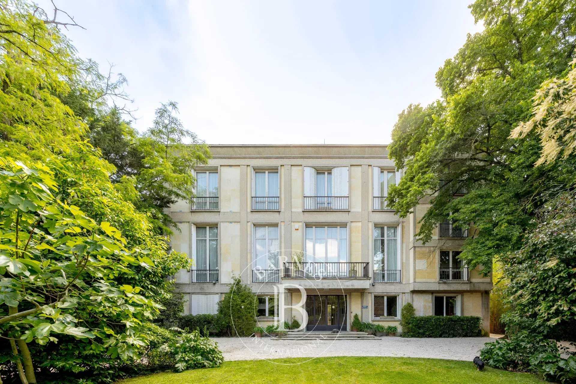 Hôtel particulier Garches  -  ref 86701553 (picture 1)