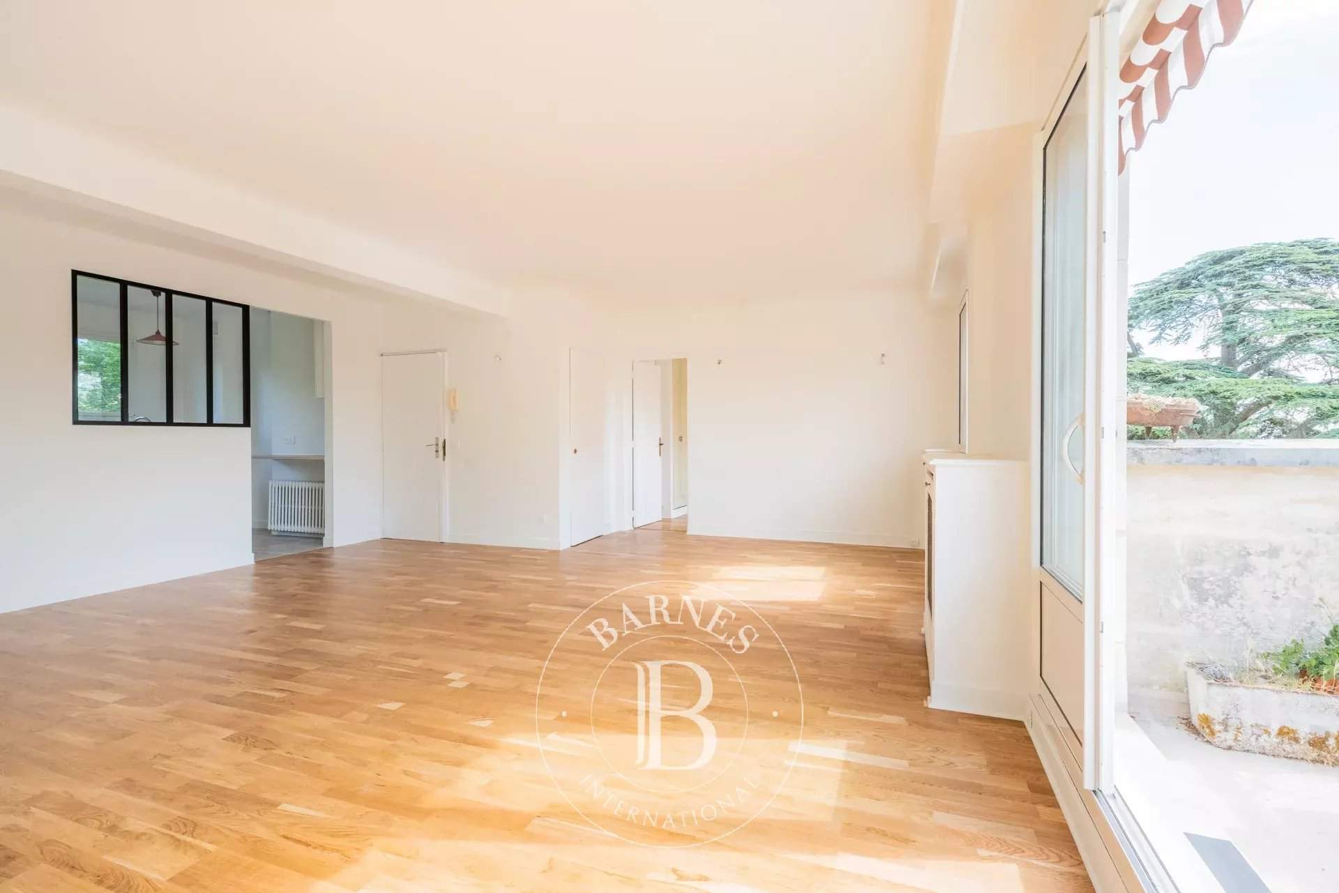 Ville-d'Avray  - Piso 5 Cuartos 3 Habitaciones - picture 4