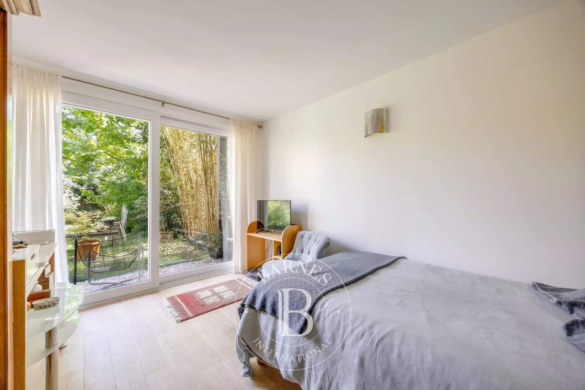 Chaville  - House 4 Bedrooms - picture 12