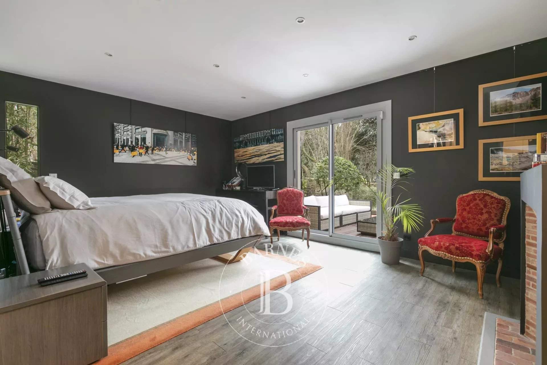 Saint-Cloud  - House 5 Bedrooms - picture 8