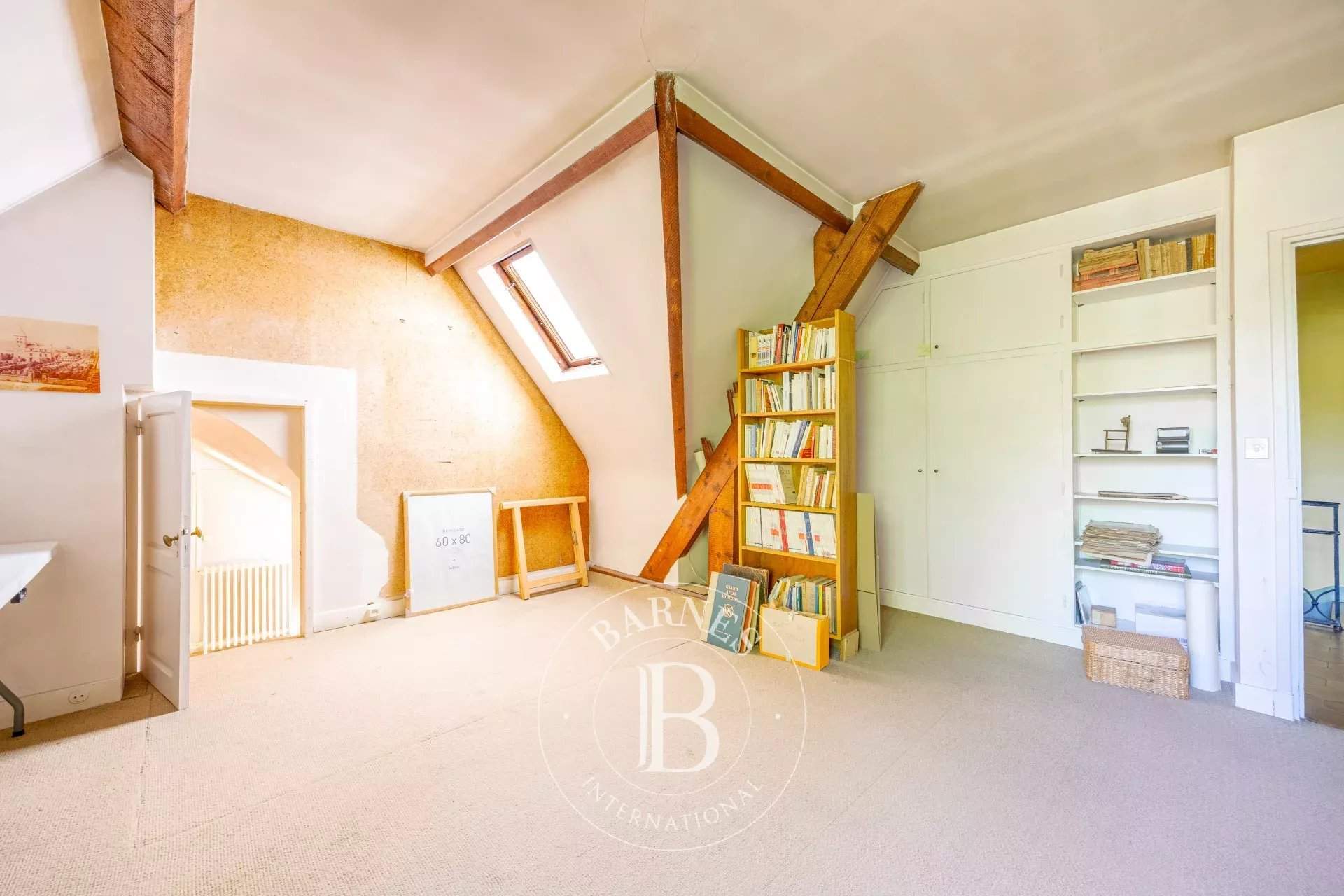 Marnes-la-Coquette  - Maison de village 10 Pi&egrave;ces 6 Chambres - picture 16