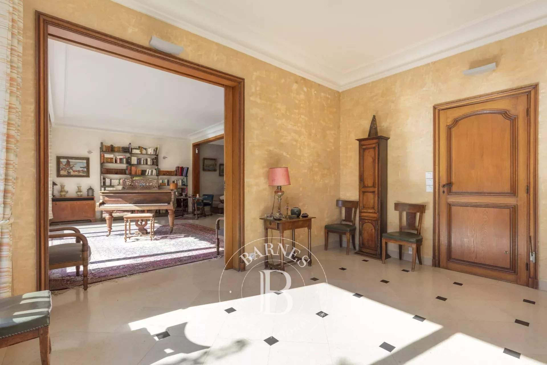 Saint-Cloud  - House 5 Bedrooms - picture 6