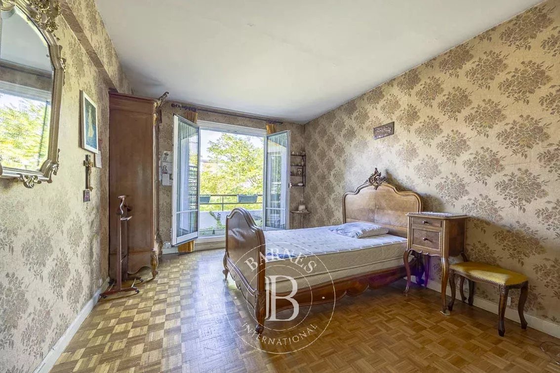 Saint-Cloud  - Apartment 4 Bedrooms - picture 17