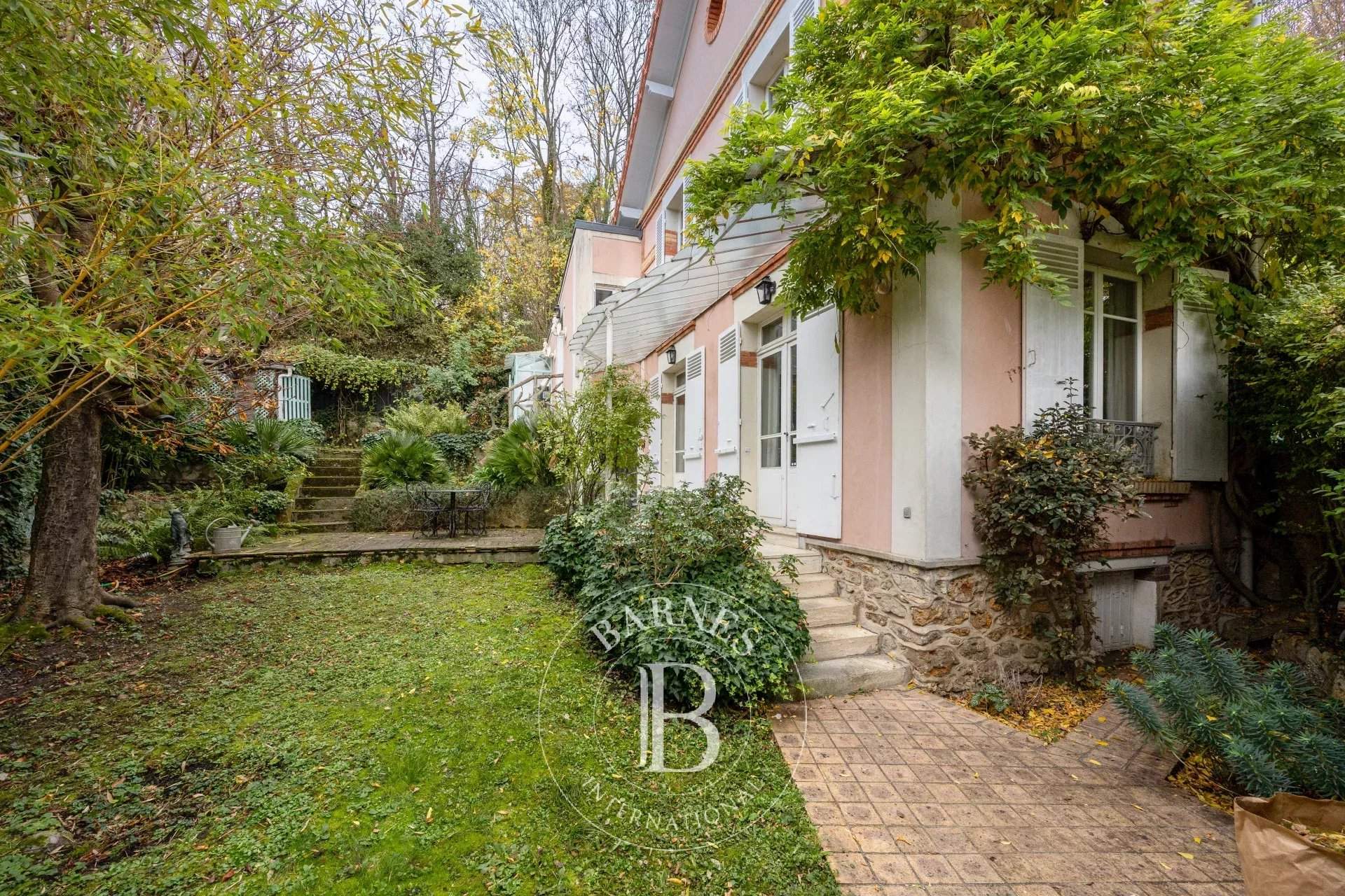 Meudon  - Maison 5 Pi&egrave;ces 3 Chambres - picture 2