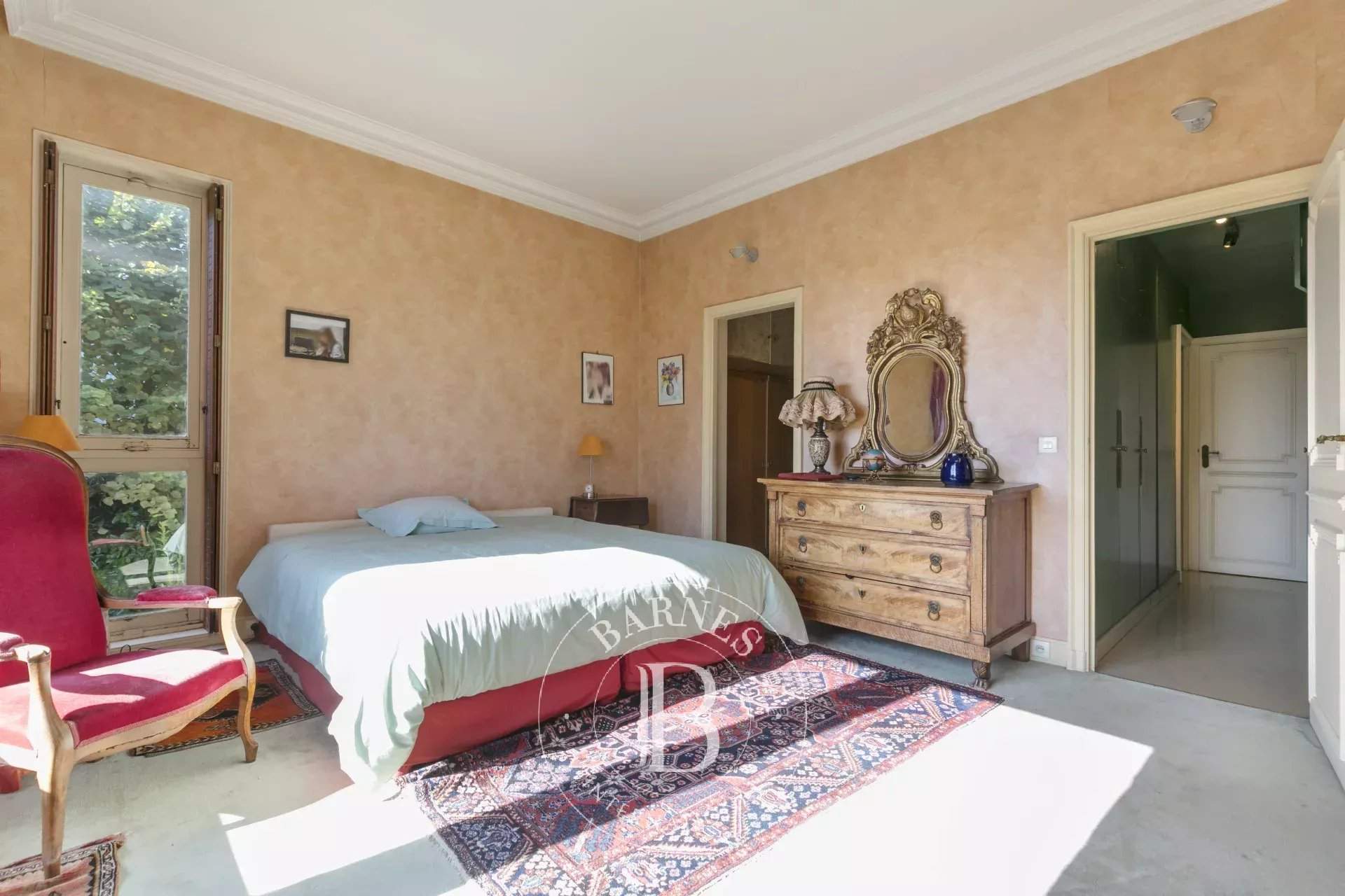 Saint-Cloud  - House 5 Bedrooms - picture 12