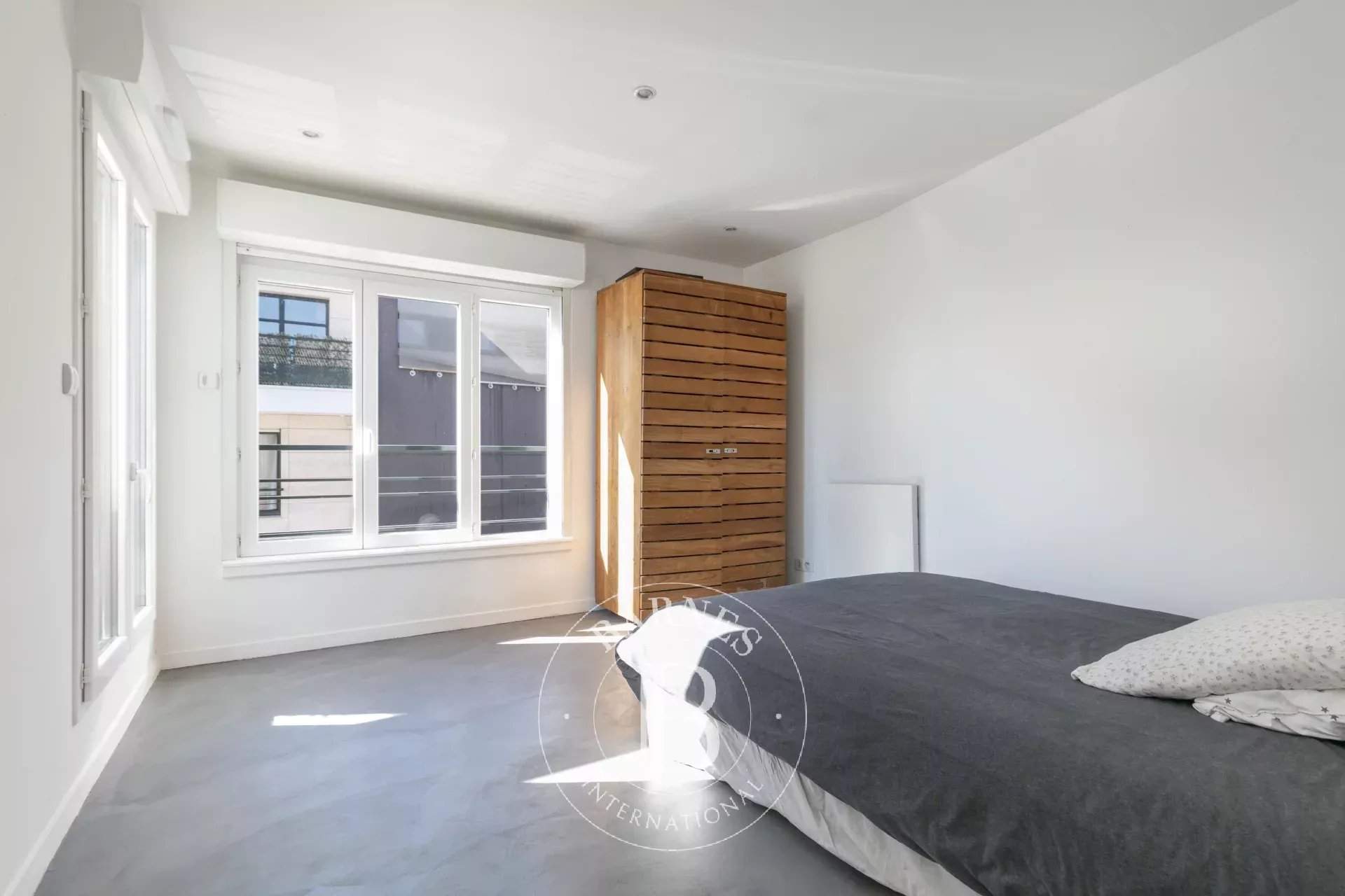 Issy-les-Moulineaux  - Maison 7 Pi&egrave;ces 5 Chambres - picture 18