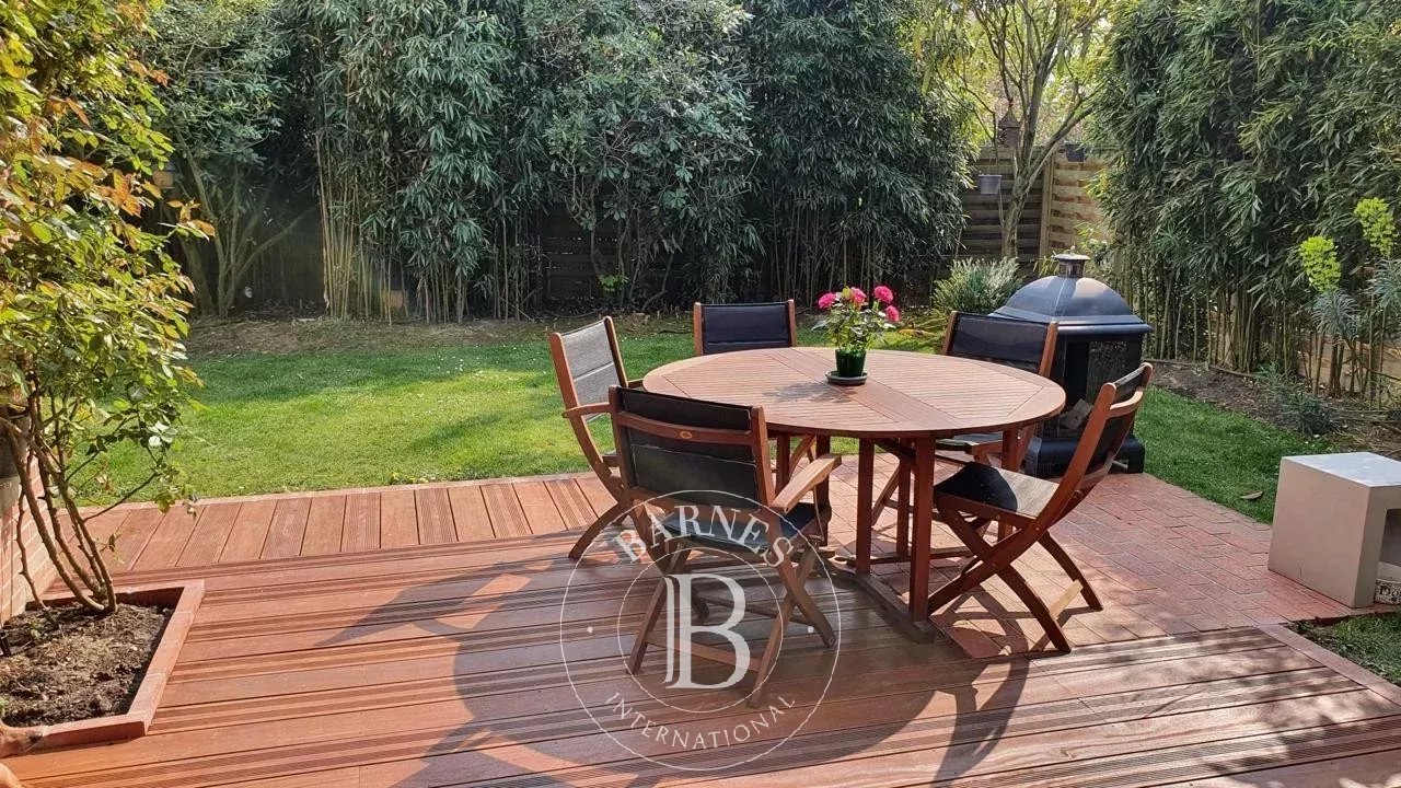 Saint-Cloud  - House 5 Bedrooms - picture 16