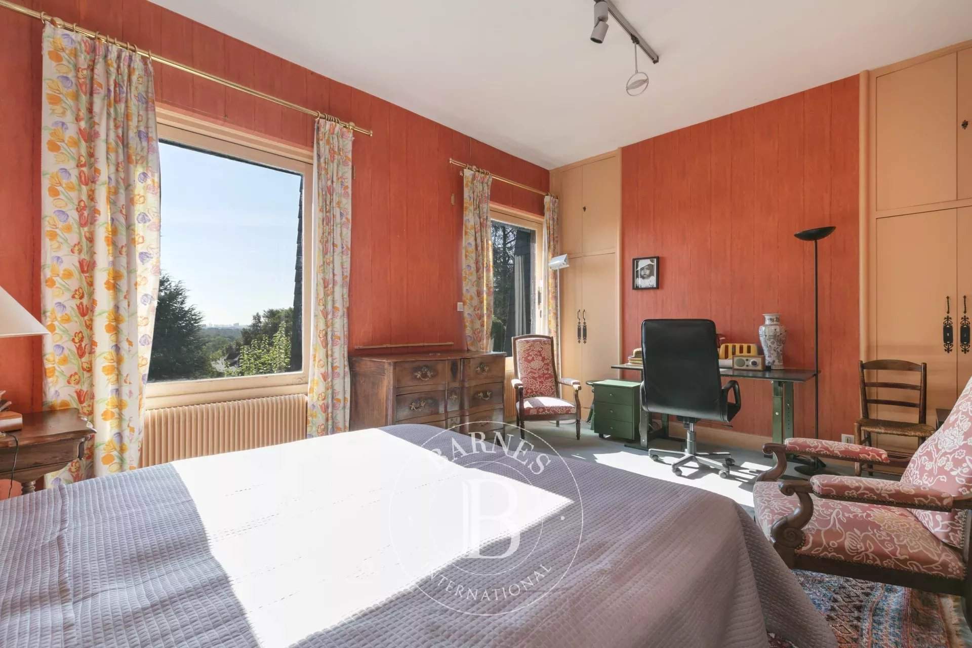 Saint-Cloud  - House 5 Bedrooms - picture 15