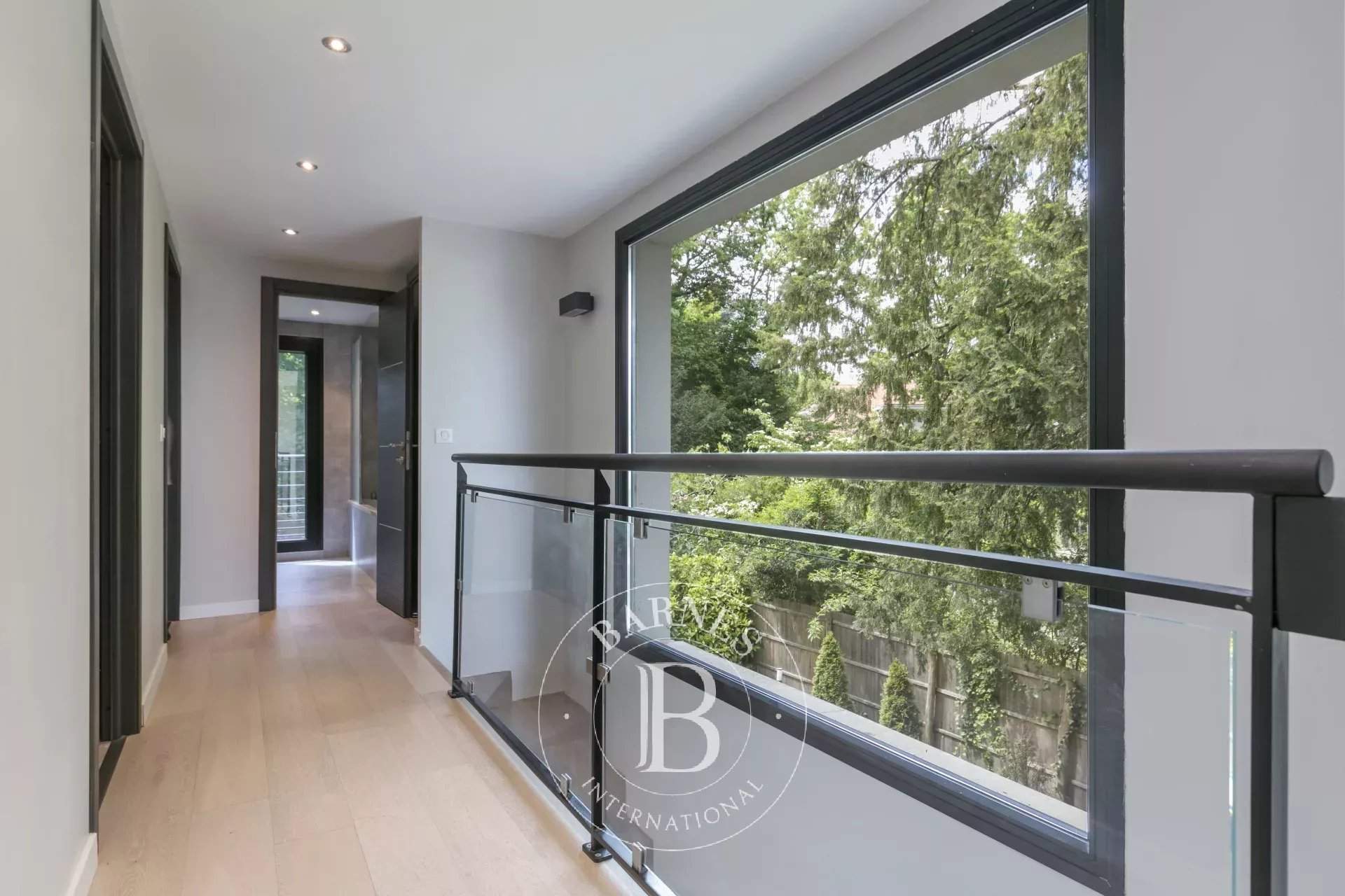 Vaucresson  - House 4 Bedrooms - picture 12