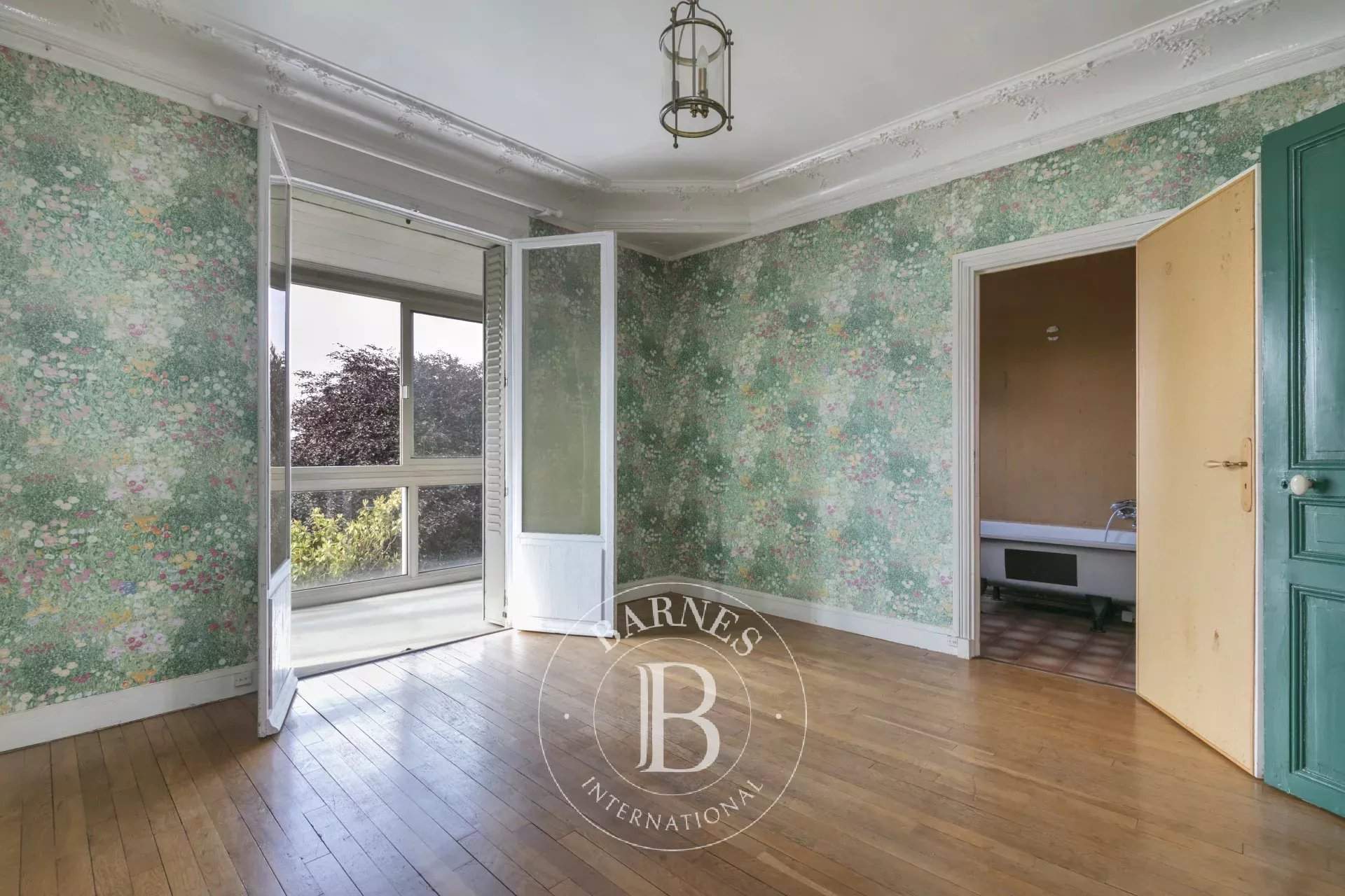 Saint-Cloud  - House 9 Bedrooms - picture 10