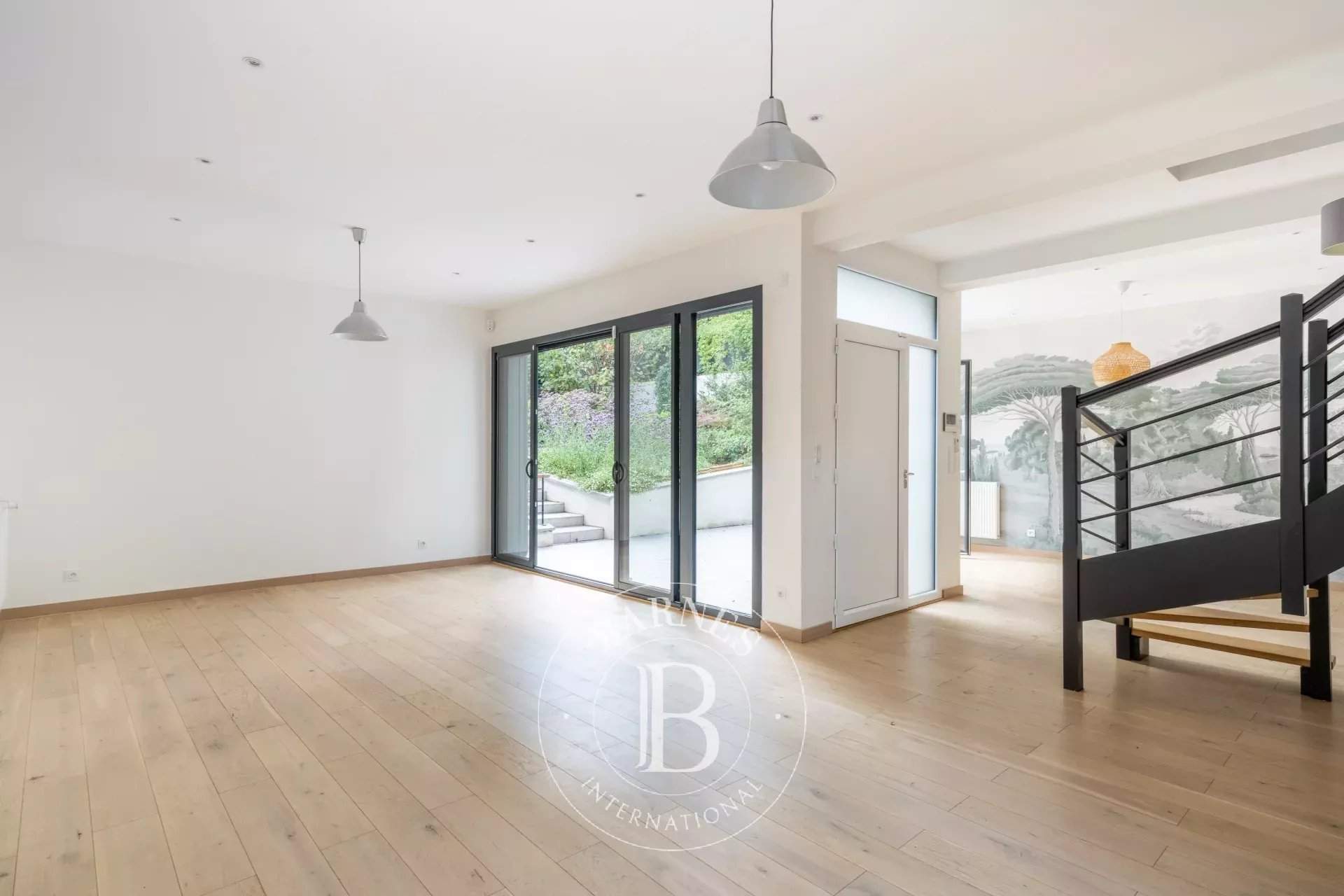 Ville-d'Avray  - Maison 8 Pi&egrave;ces 6 Chambres - picture 5