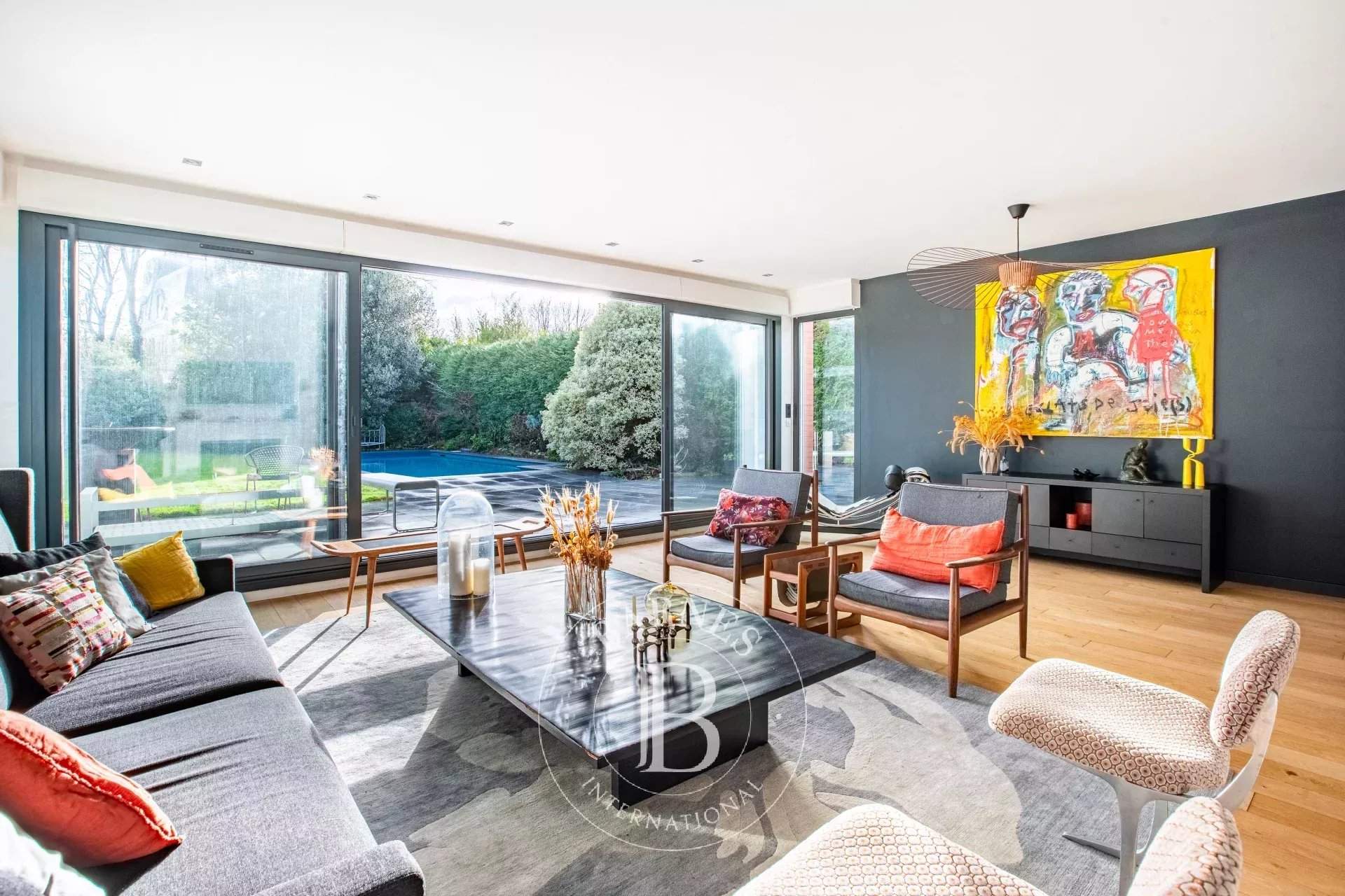 Vaucresson  - Maison 8 Pièces 6 Chambres - picture 4