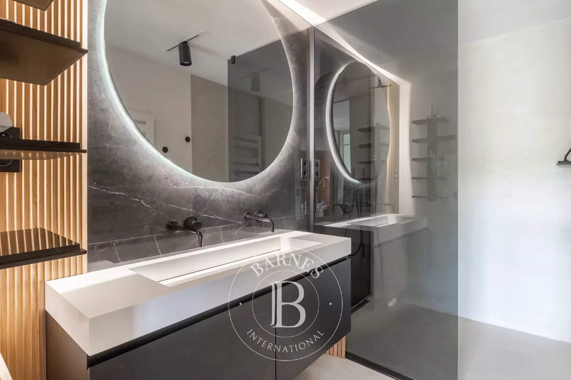 Vaucresson  - Apartment 2 Bedrooms - picture 10