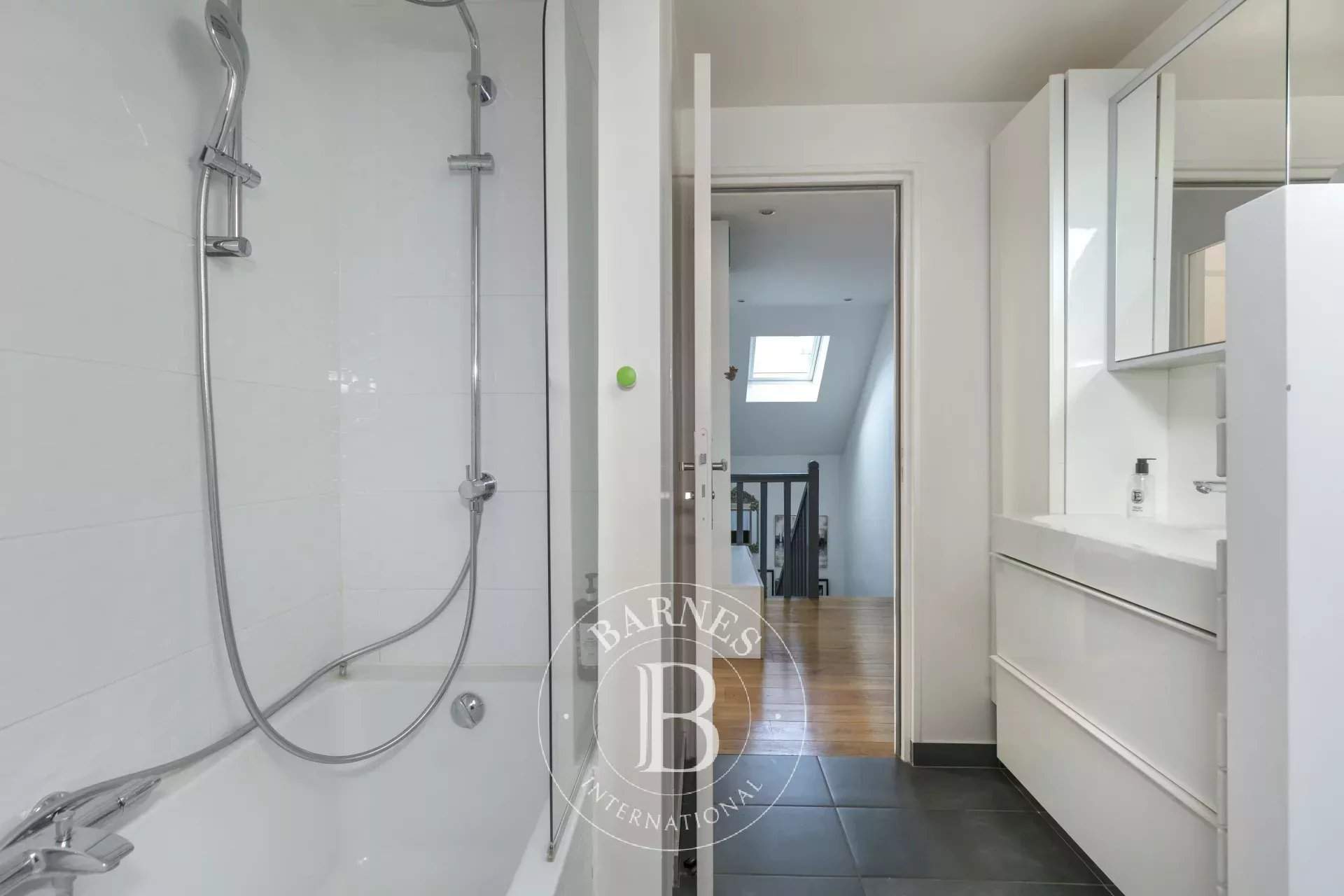 Vanves  - Maison 5 Pi&egrave;ces 3 Chambres - picture 13