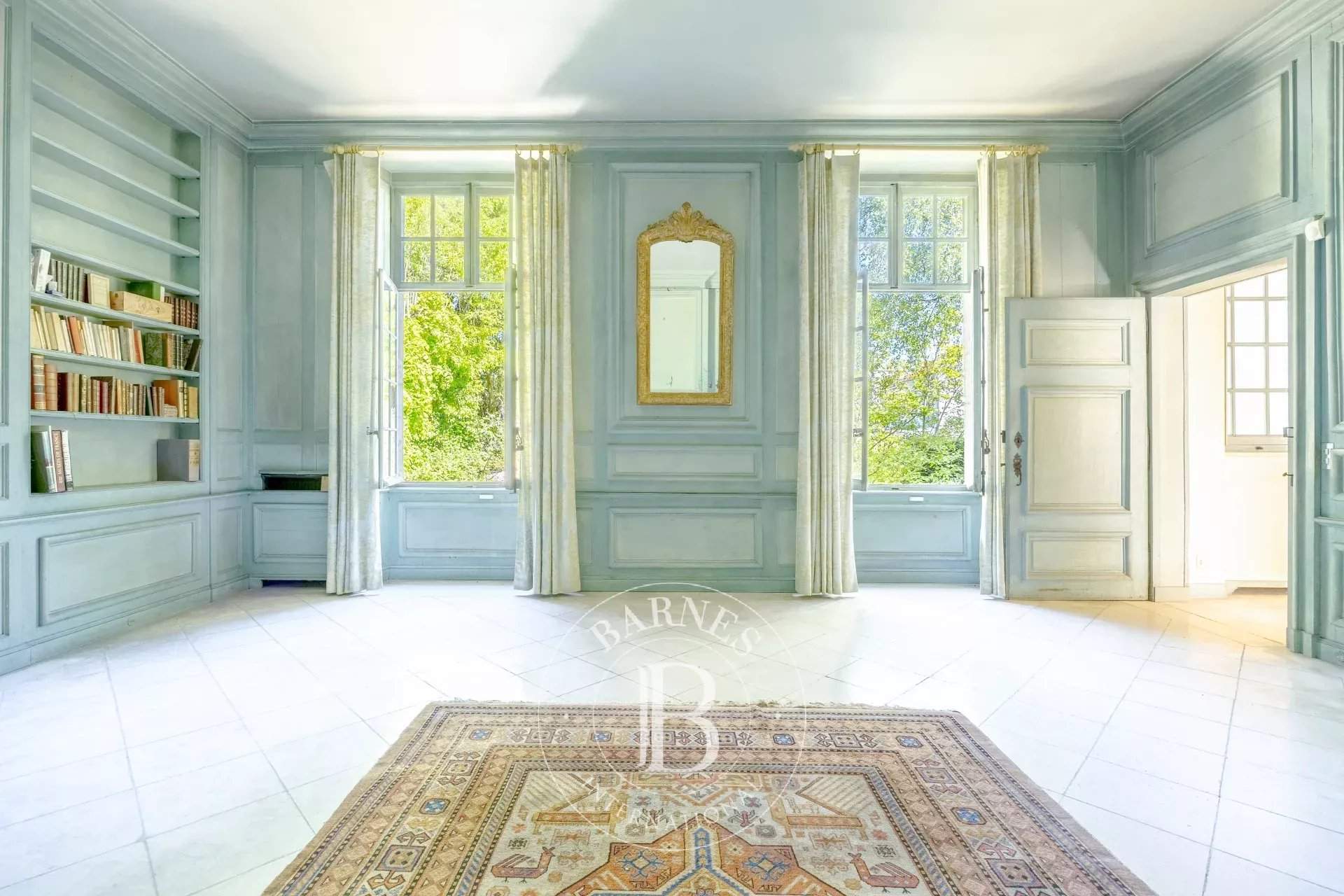 Marnes-la-Coquette  - Maison de village 10 Pi&egrave;ces 6 Chambres - picture 11