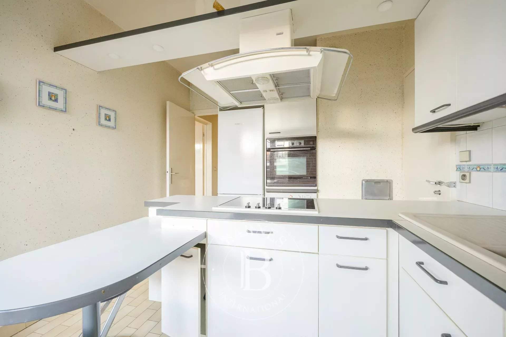 Saint-Cloud  - Piso 5 Cuartos 3 Habitaciones - picture 7