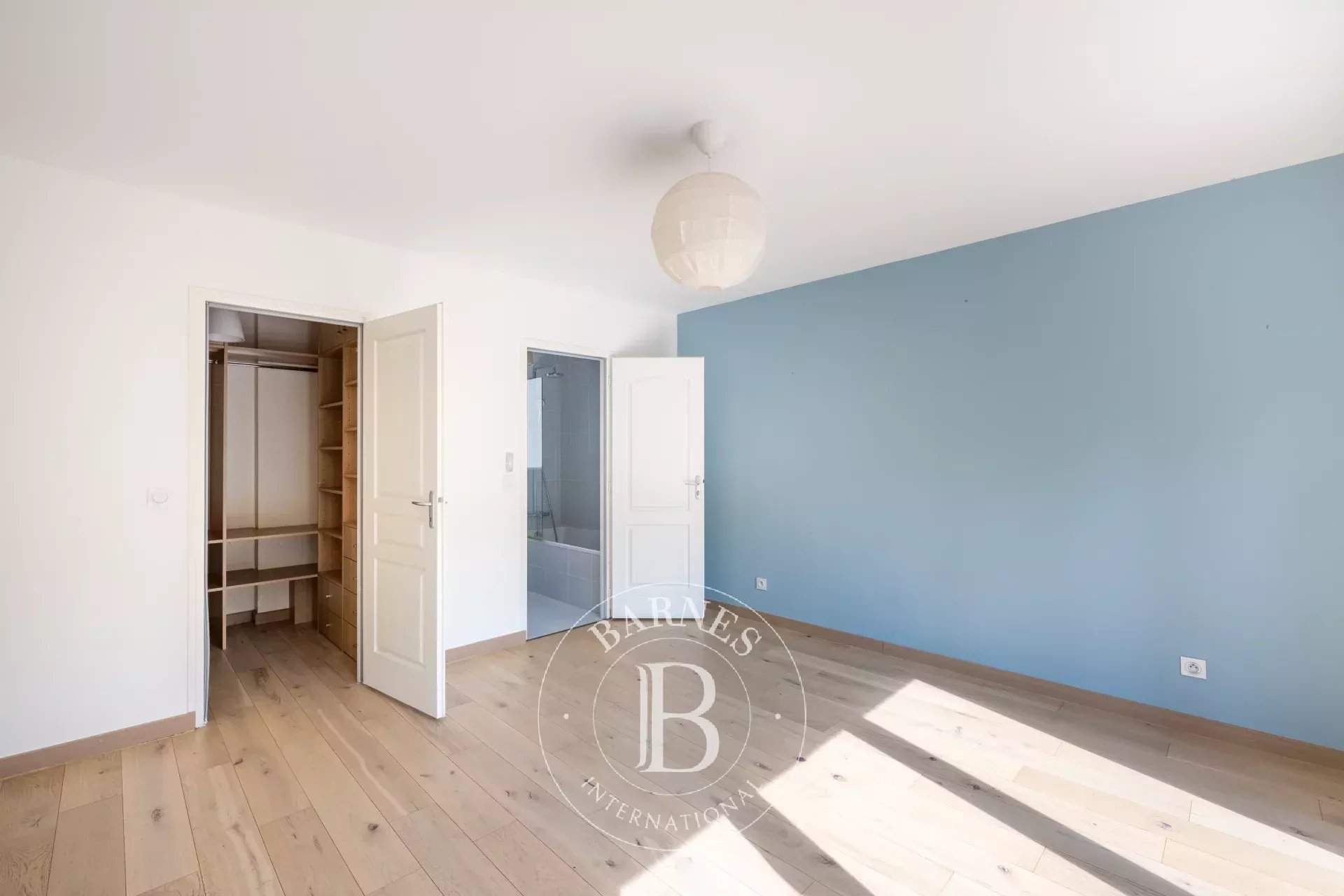 Ville-d'Avray  - Maison 8 Pi&egrave;ces 6 Chambres - picture 10