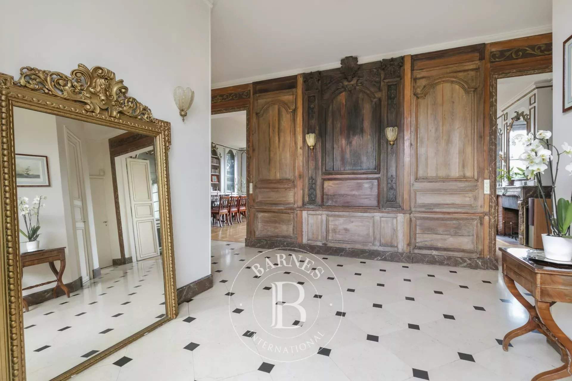 Saint-Cloud  - House 6 Bedrooms - picture 6