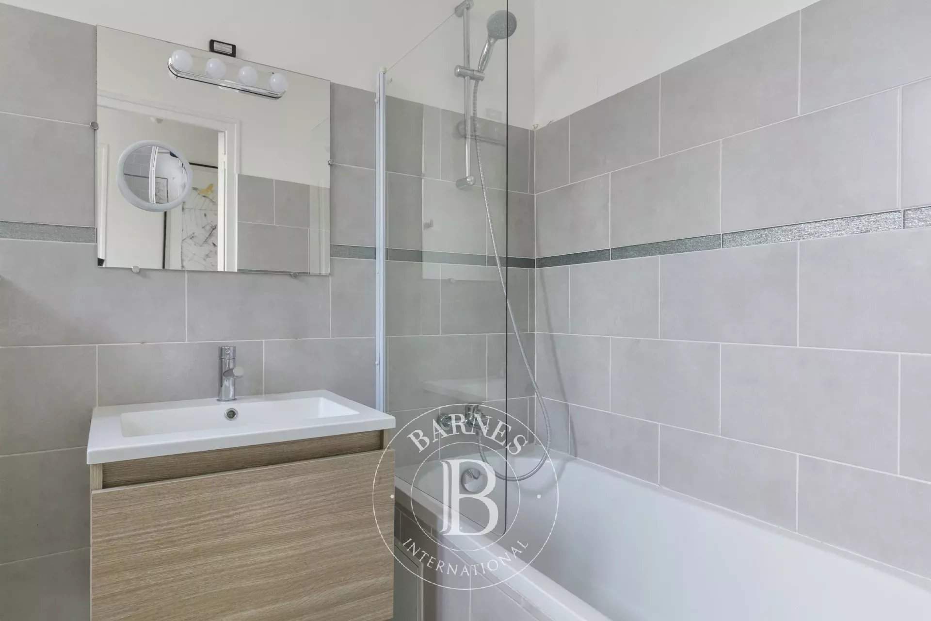 Issy-les-Moulineaux  - House 7 Bedrooms - picture 20