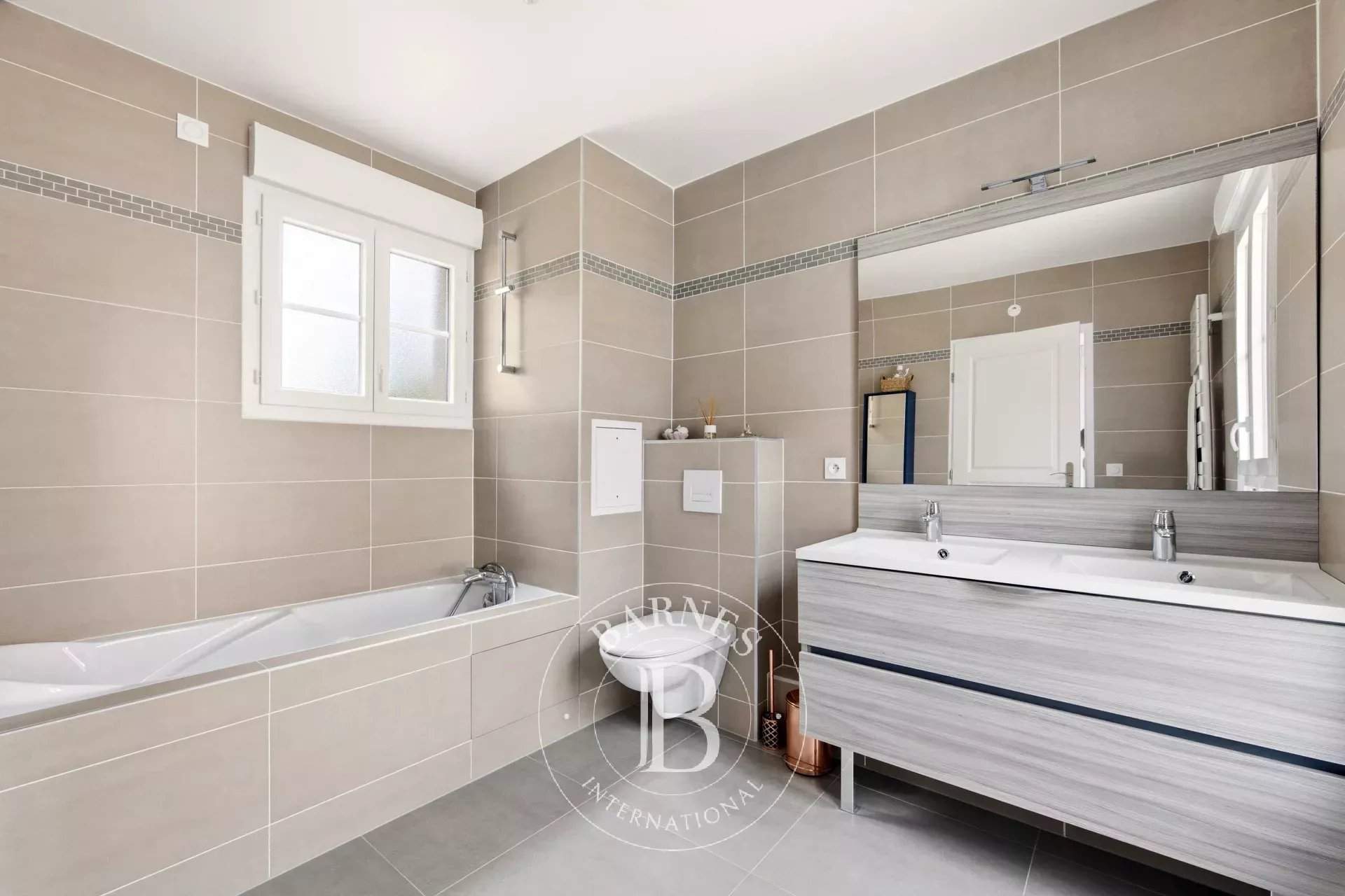 Châtenay-Malabry  - Maison 7 Pi&egrave;ces 5 Chambres - picture 13
