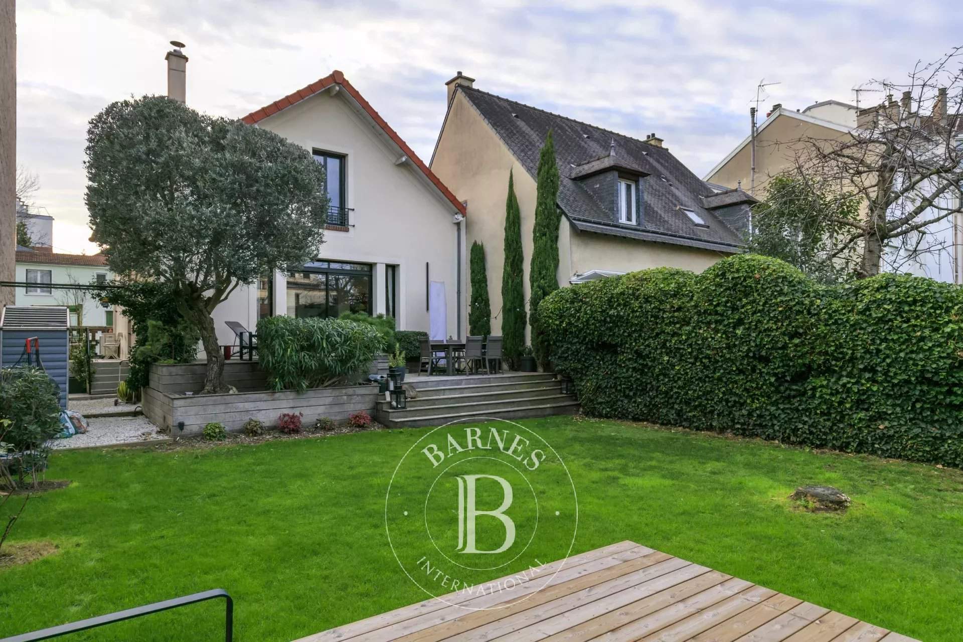 Vanves  - Maison 5 Pi&egrave;ces 3 Chambres - picture 17