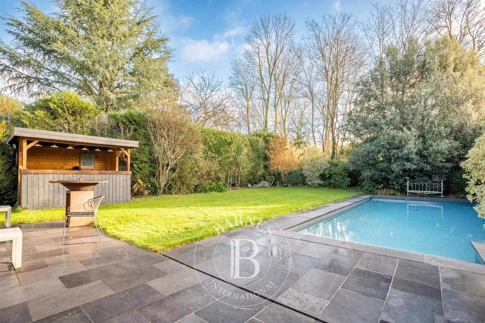 Vaucresson  - Maison 8 Pièces 6 Chambres - picture 17