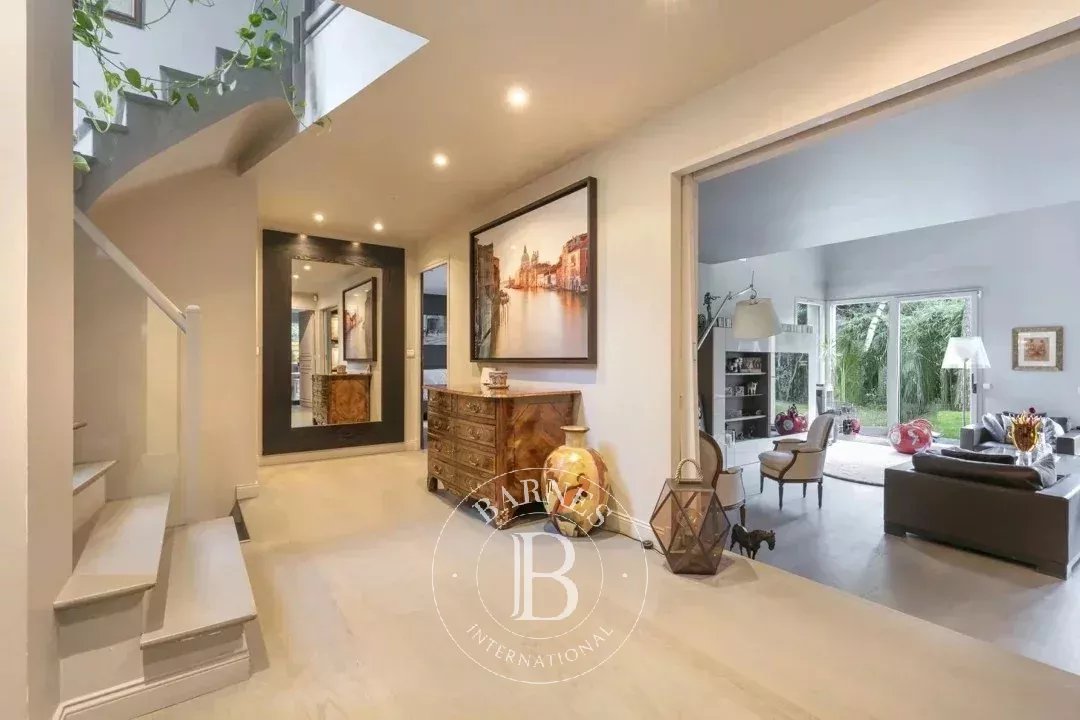 Saint-Cloud  - House 5 Bedrooms - picture 4