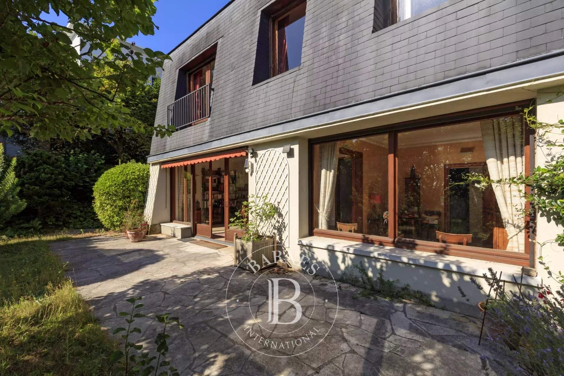Saint-Cloud  - House 5 Bedrooms - picture 18