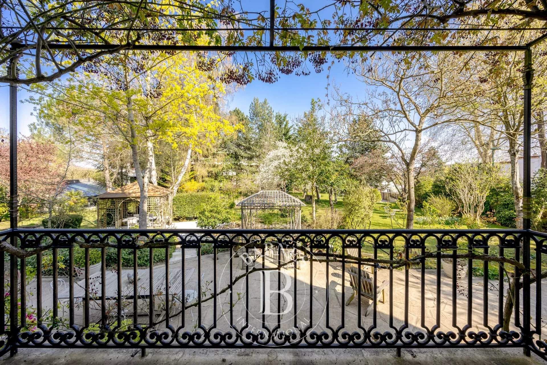 Ville-d'Avray  - Palacete 12 Cuartos 7 Habitaciones - picture 10