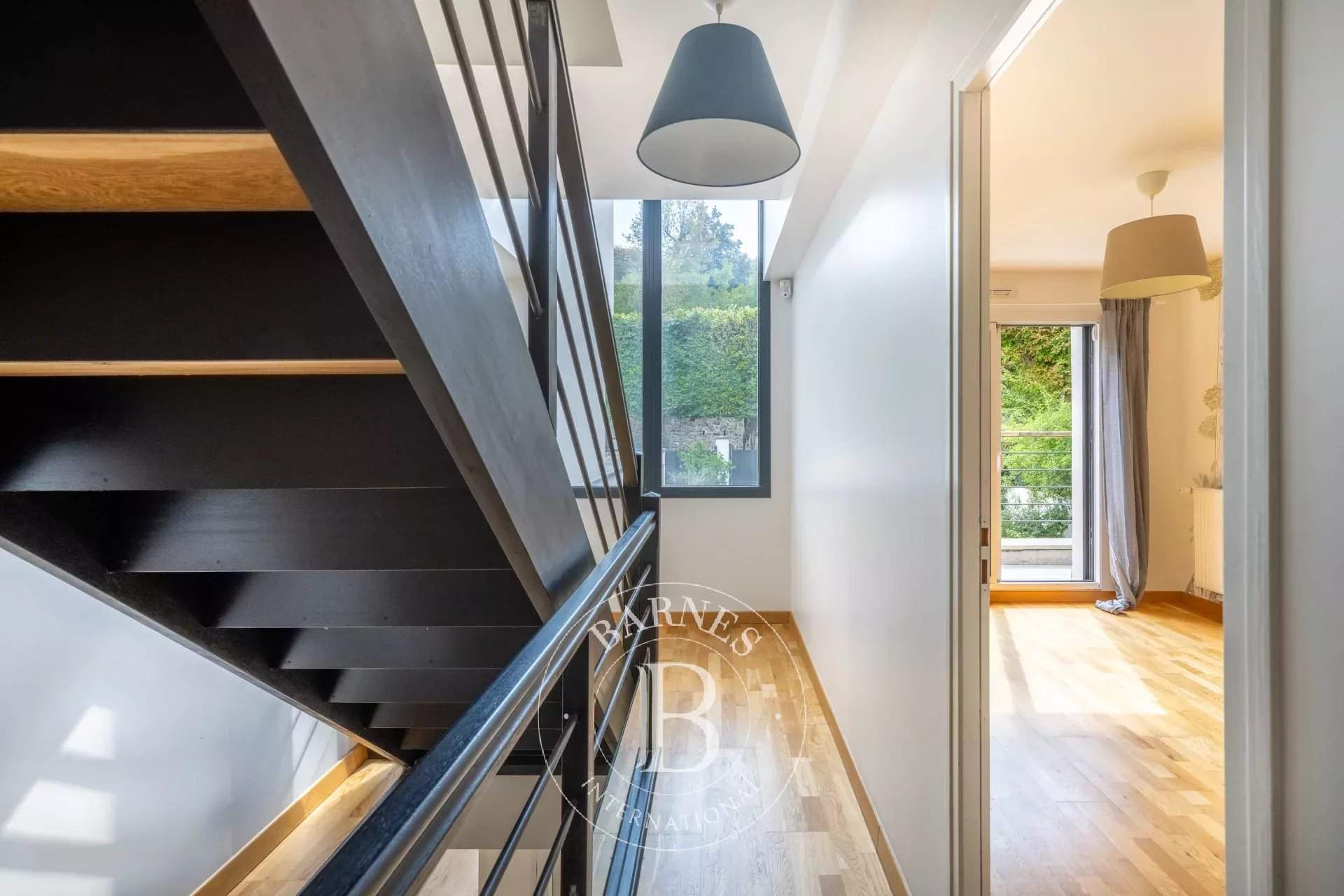 Ville-d'Avray  - Maison 8 Pi&egrave;ces 6 Chambres - picture 9