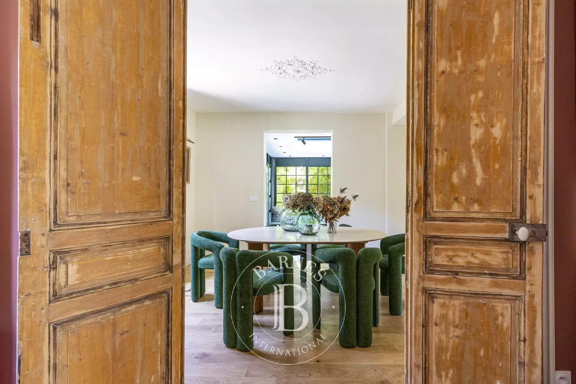 Ville-d'Avray  - Maison 8 Pièces 5 Chambres - picture 9