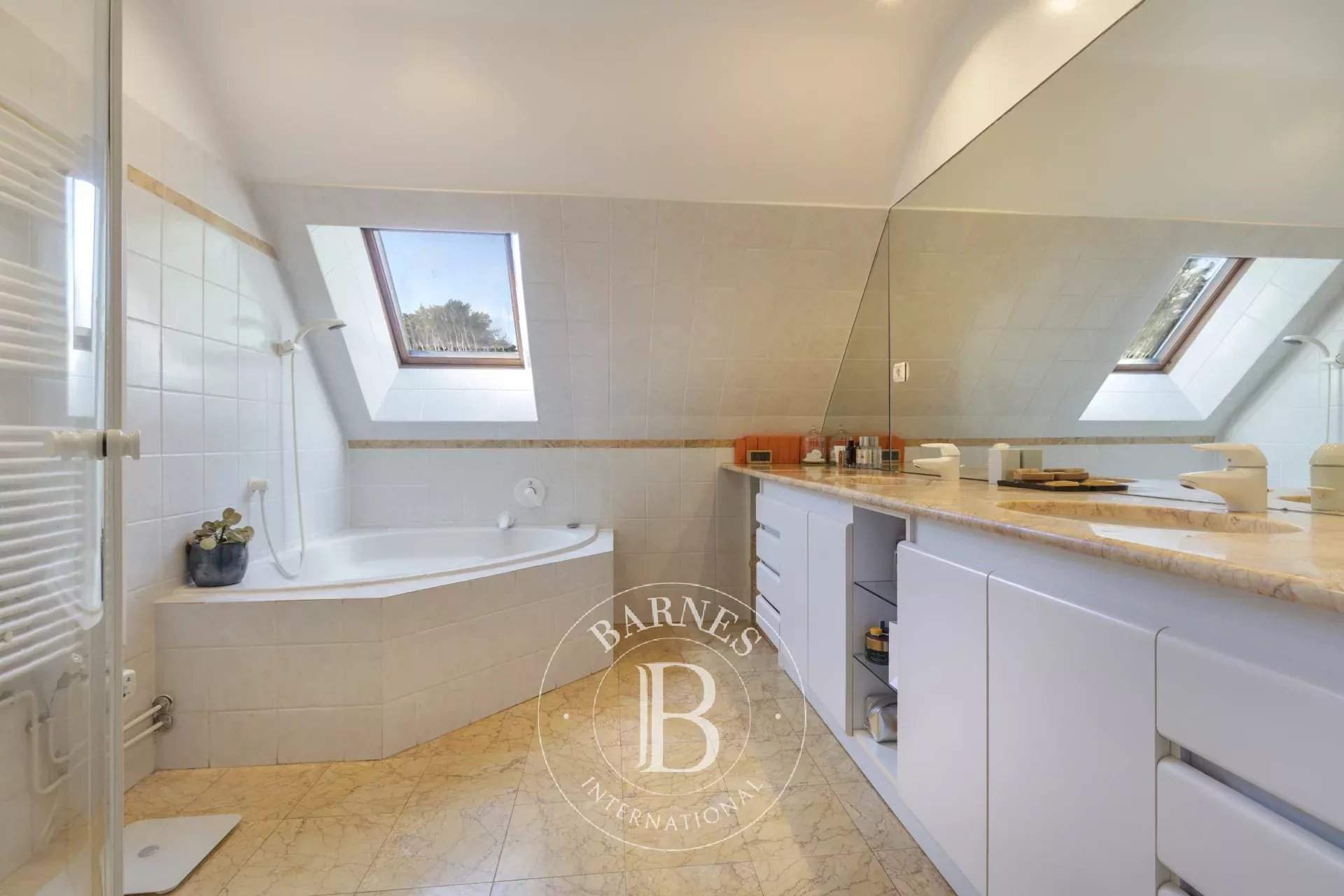 Vaucresson  - Casa 9 Cuartos 5 Habitaciones - picture 11