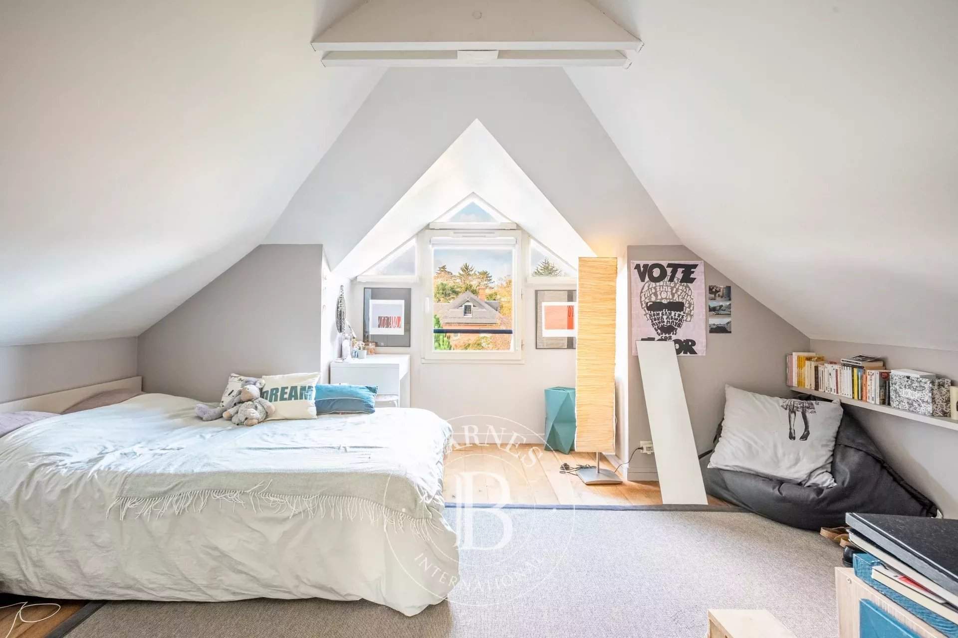 Vaucresson  - Maison 8 Pièces 6 Chambres - picture 16