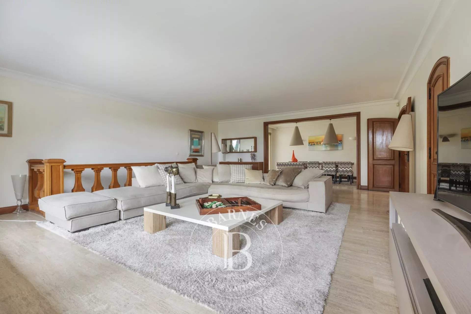 Saint-Cloud  - Apartment 5 Bedrooms - picture 3