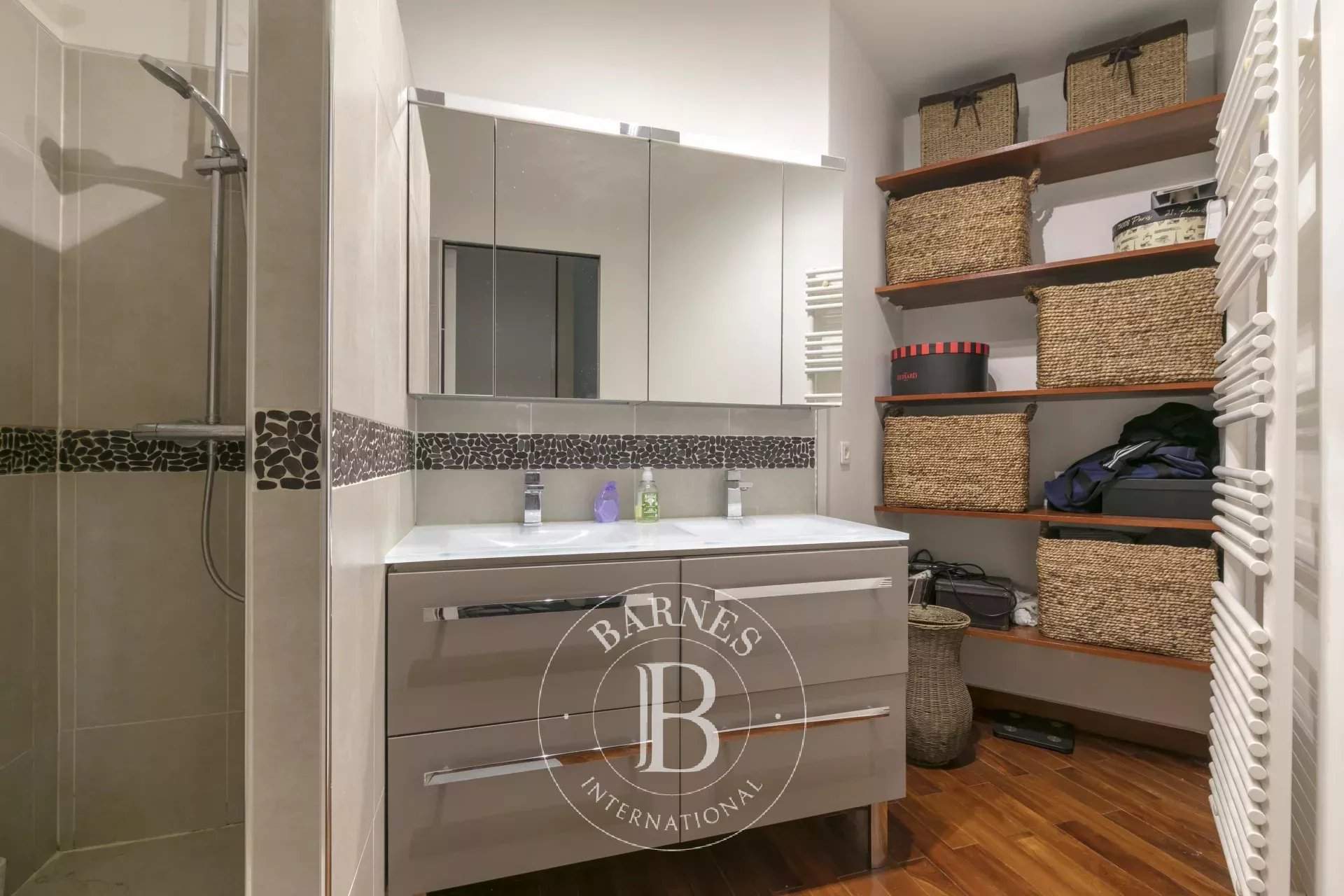 Issy-les-Moulineaux  - Appartement 4 Pi&egrave;ces 3 Chambres - picture 13