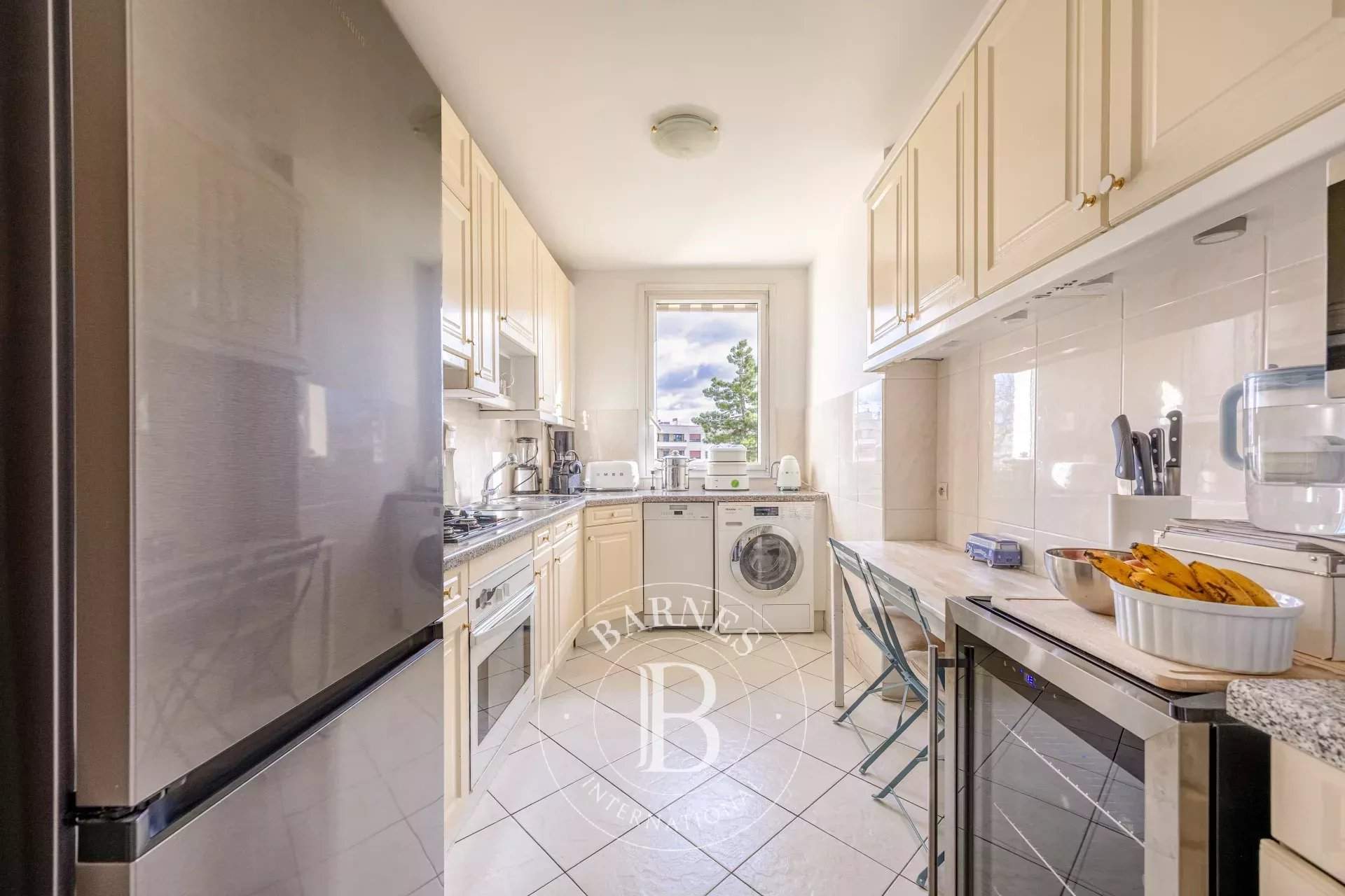 Saint-Cloud  - Appartement 5 Pi&egrave;ces 4 Chambres - picture 8