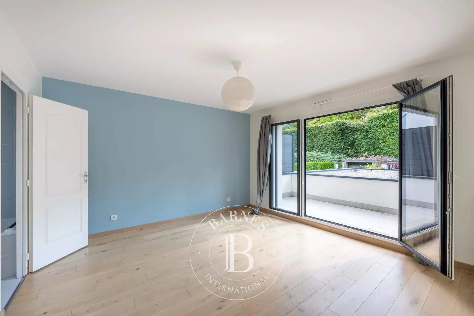 Ville-d'Avray  - Maison 8 Pi&egrave;ces 6 Chambres - picture 11