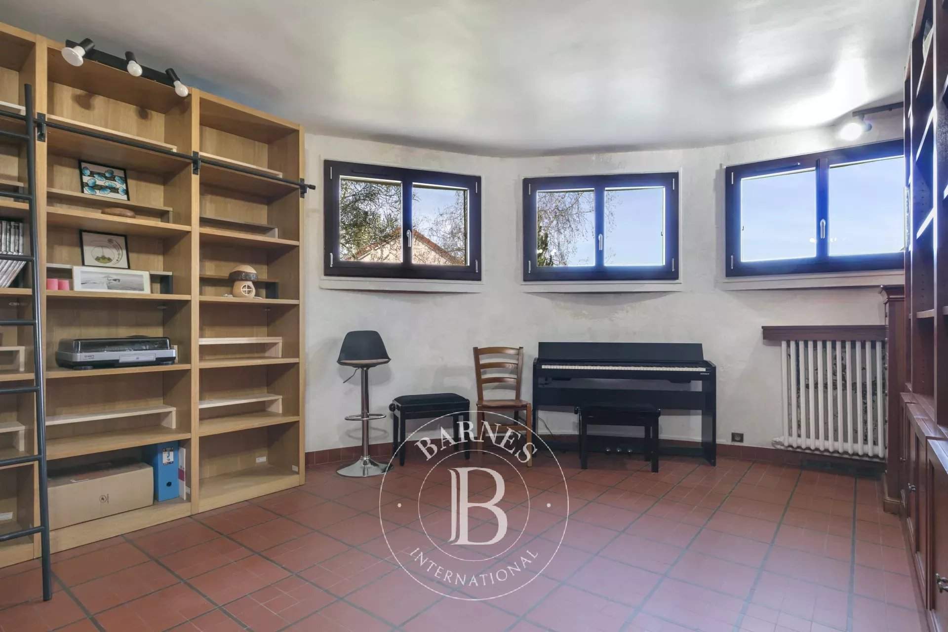 Chaville  - Maison 7 Pi&egrave;ces 5 Chambres - picture 18