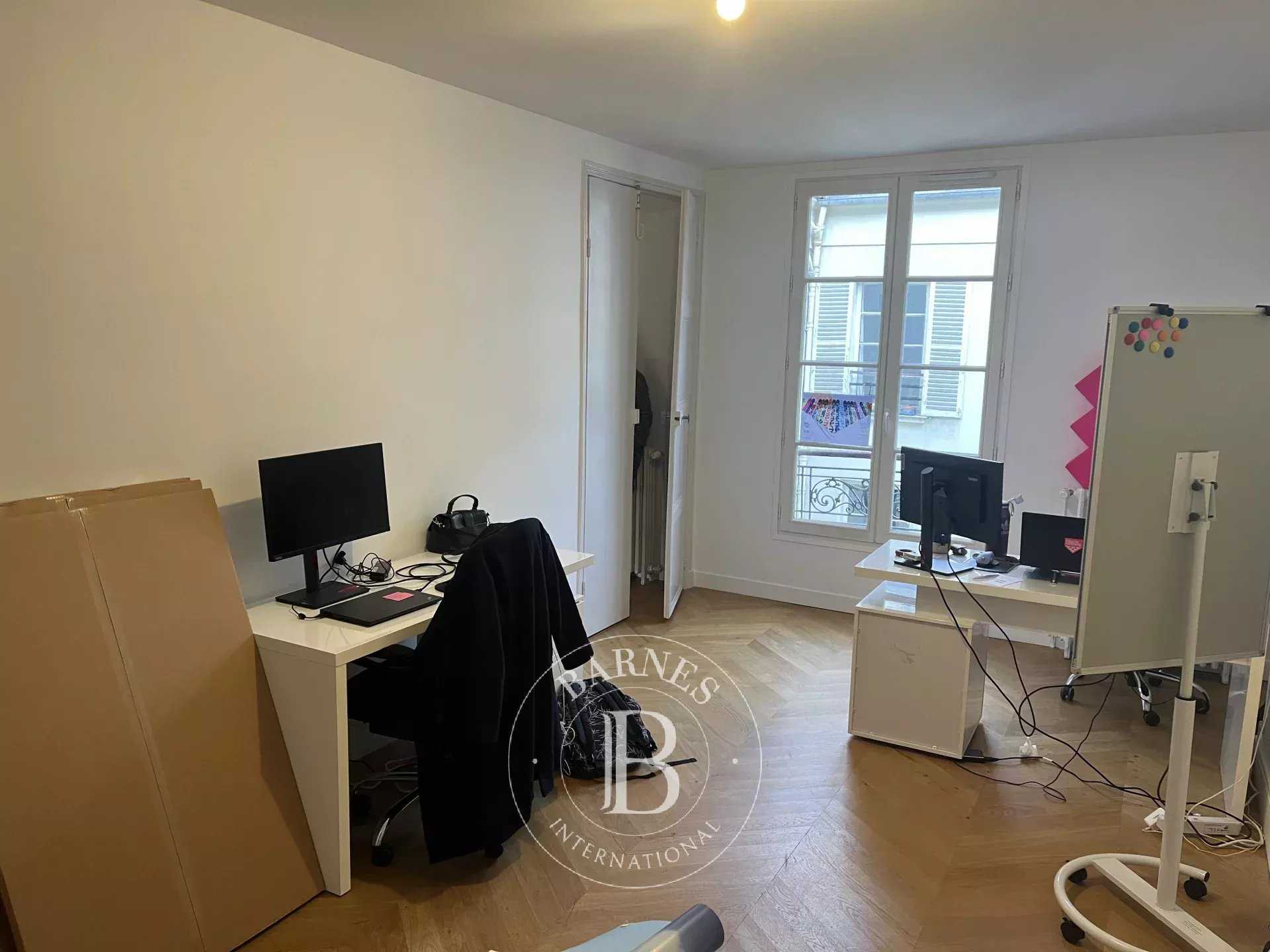 Paris  - Offices 