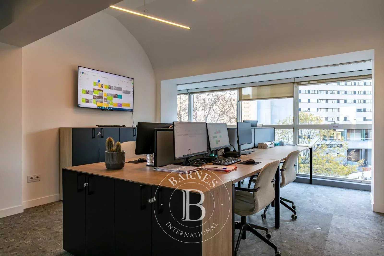 Courbevoie  - Offices 